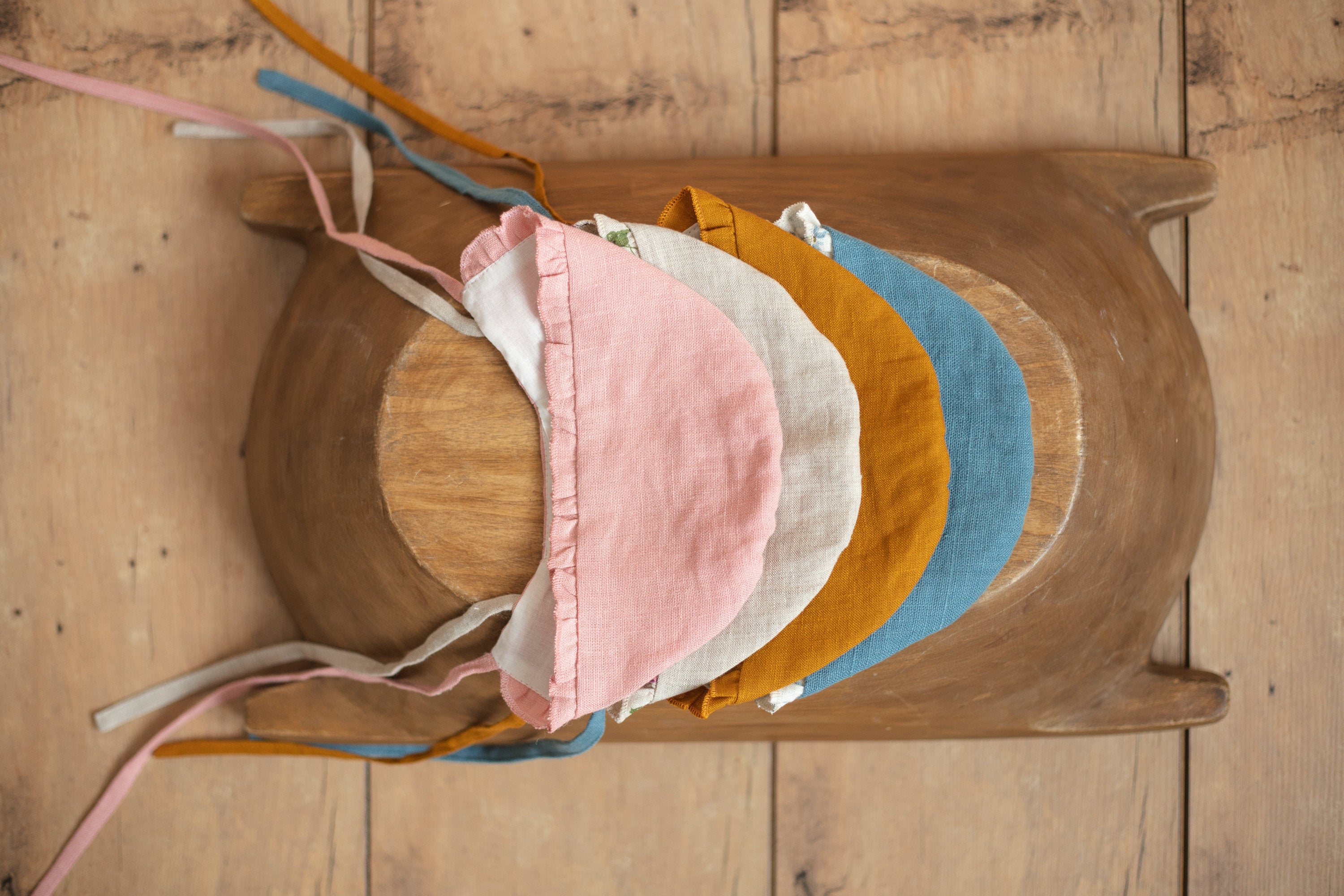 Baby Girl Linen Bonnet, Baby Linen Outfit for Girl, Girl Linen Ruffle Bonnet, Newborn Girl Coming Home outfit, Newborn Photography Outfit