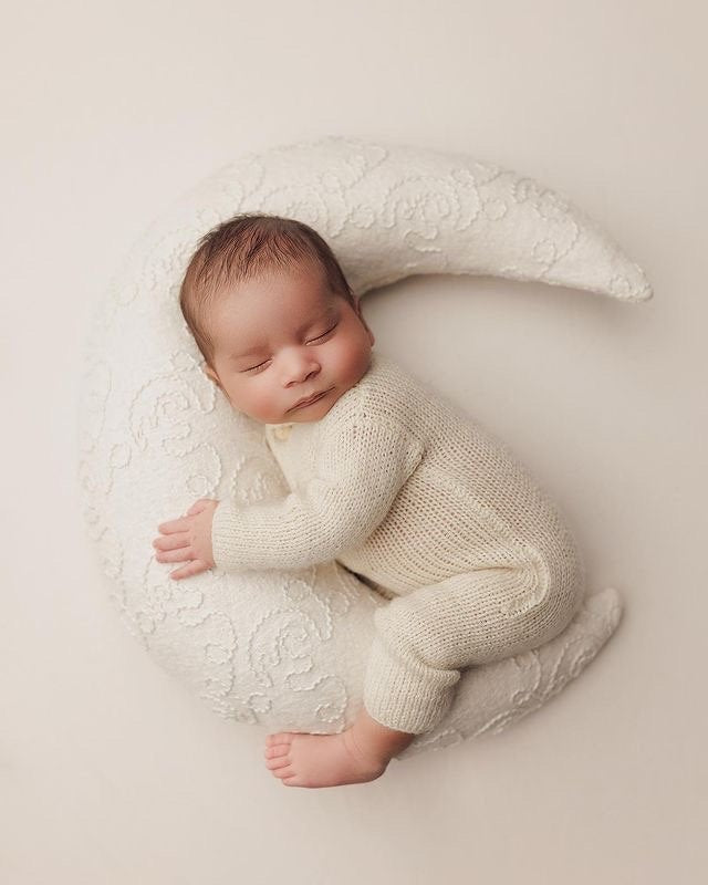 Removable Newborn Moon Pillow with Beanbag Backdrop, Newborn Posing Pillow, Newborn Posing Fabric Backdrop, Newborn Props for Photography