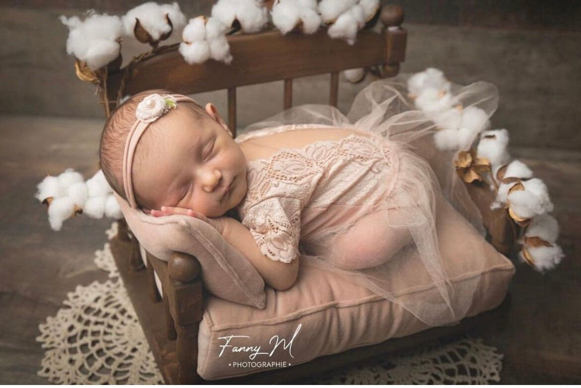 Newborn Velvet Posing Bed and Pillow, Newborn Floor Poser Pillow, Newborn Bedding Prop, Newborn Photography Props Bed, Newborn Posing Pillow