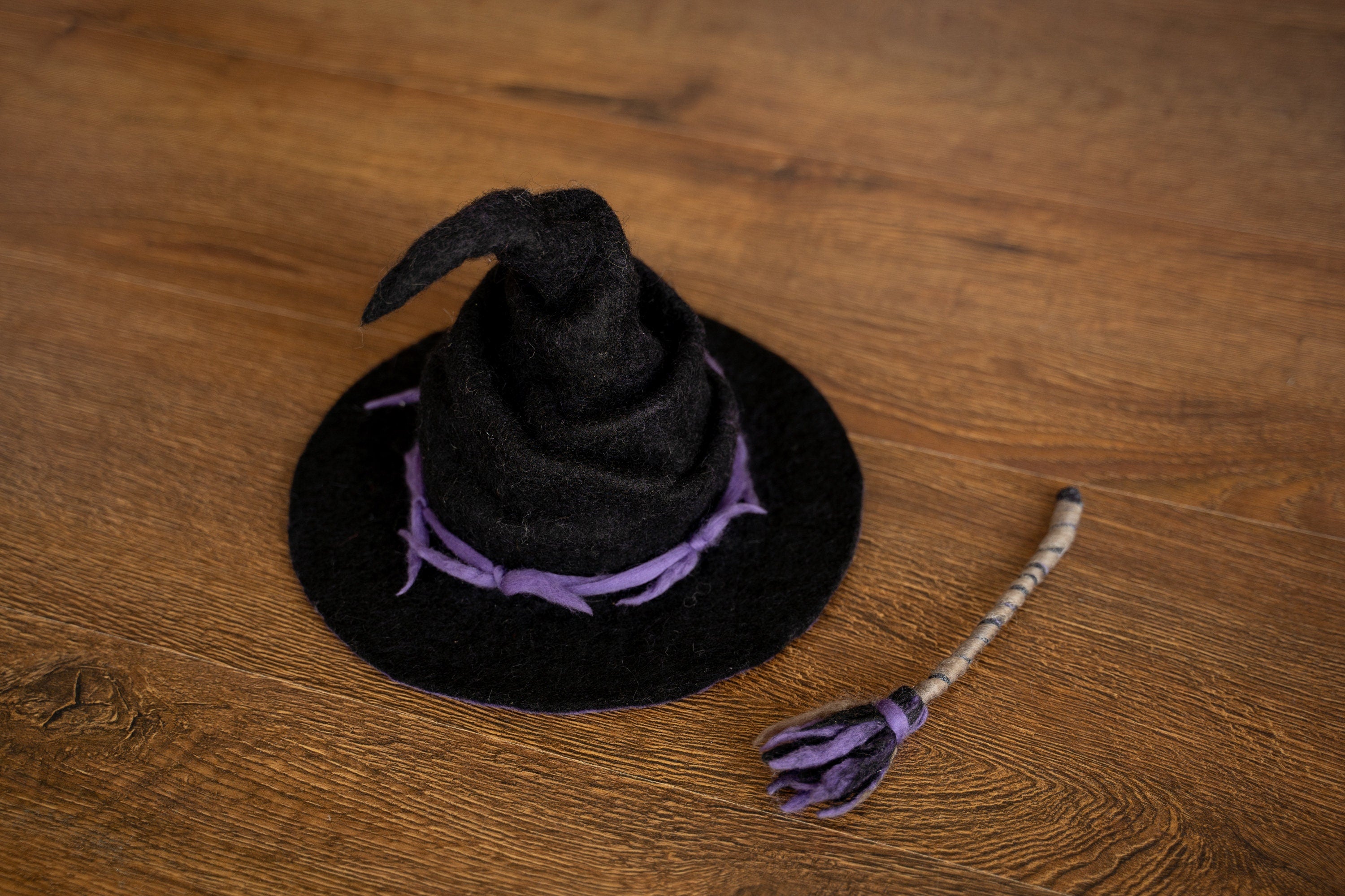 Newborn Witch Hat Felted Photo Prop, Newborn Wizard Outfit, Newborn Halloween Costume, Newborn Witch Outfit Girl, Newborn Photography Prop
