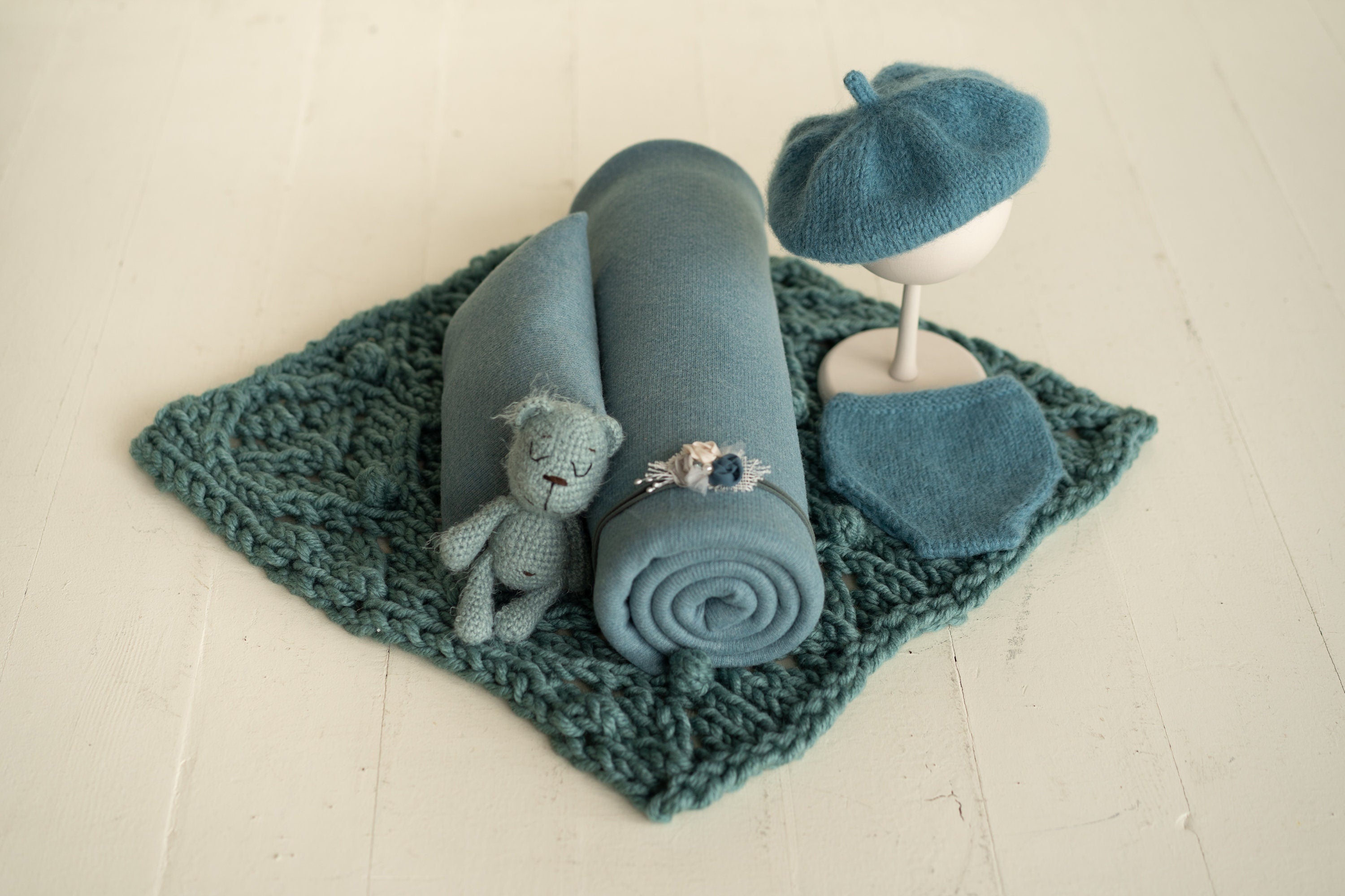 Newborn Photography Props, Newborn Knitted Blanket, Newborn Posing Fabric BeanBag Backdrop, Newborn Fabric Backdrop, Newborn Posing Pillow