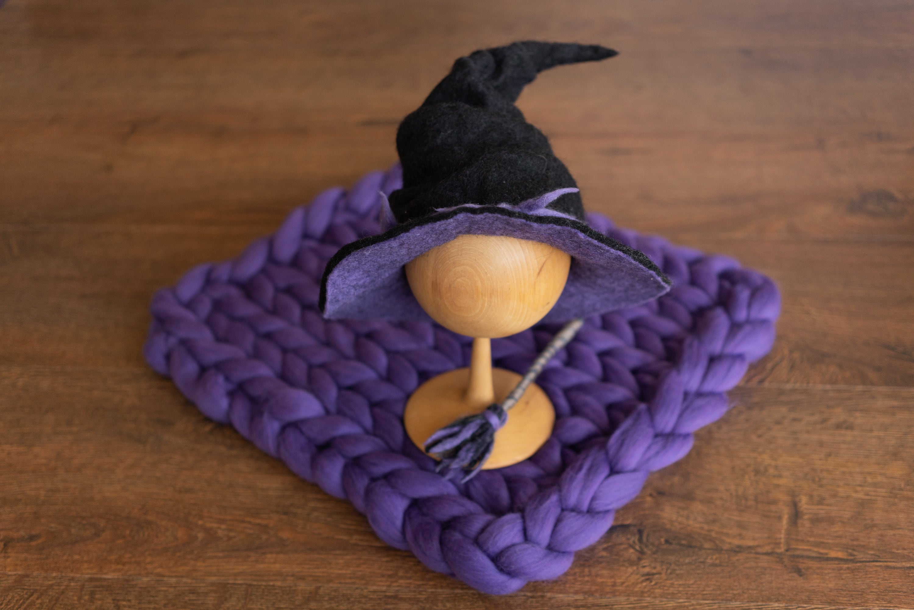 Newborn Witch Hat Felted Photo Prop, Newborn Wizard Outfit, Newborn Halloween Costume, Newborn Witch Outfit Girl, Newborn Photography Prop