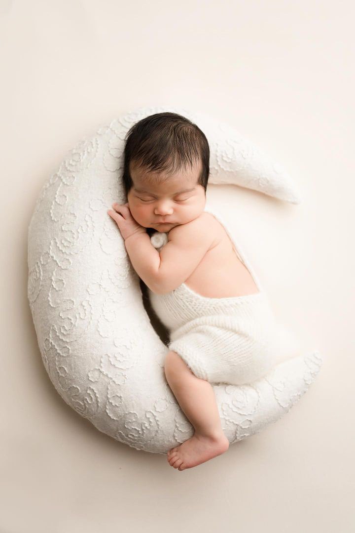 White Newborn Fabric Backdrop, Newborn Posing Pillow, Newborn Posing Fabric Backdrop, Newborn Props for Photography, Newborn Backdrop Fabric