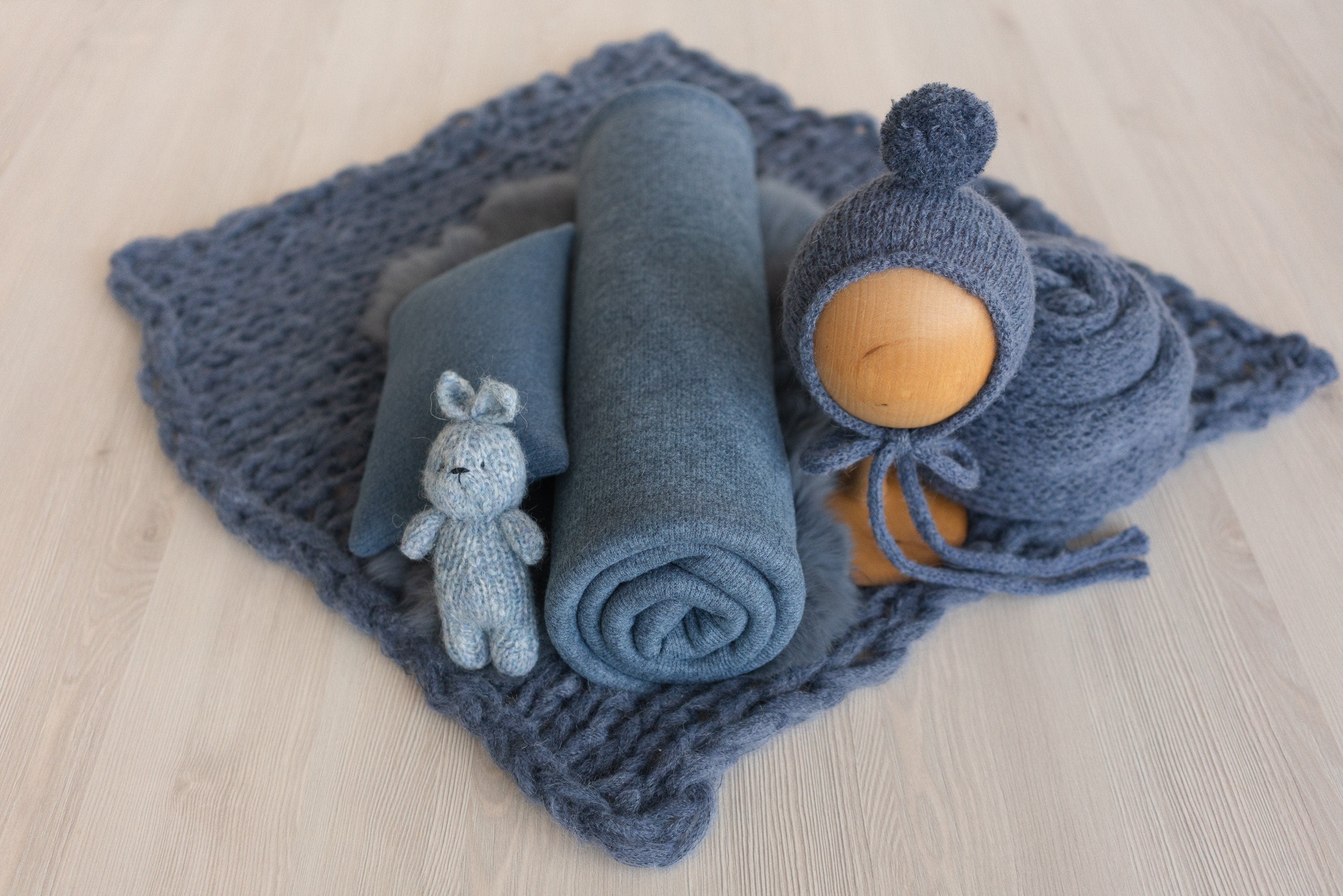 Blue Newborn Photography Props, Newborn Knitted Bonnet and Wool Blanket, Newborn Posing Pillow, Newborn Fabric Backdrop for Beanbag Pillow