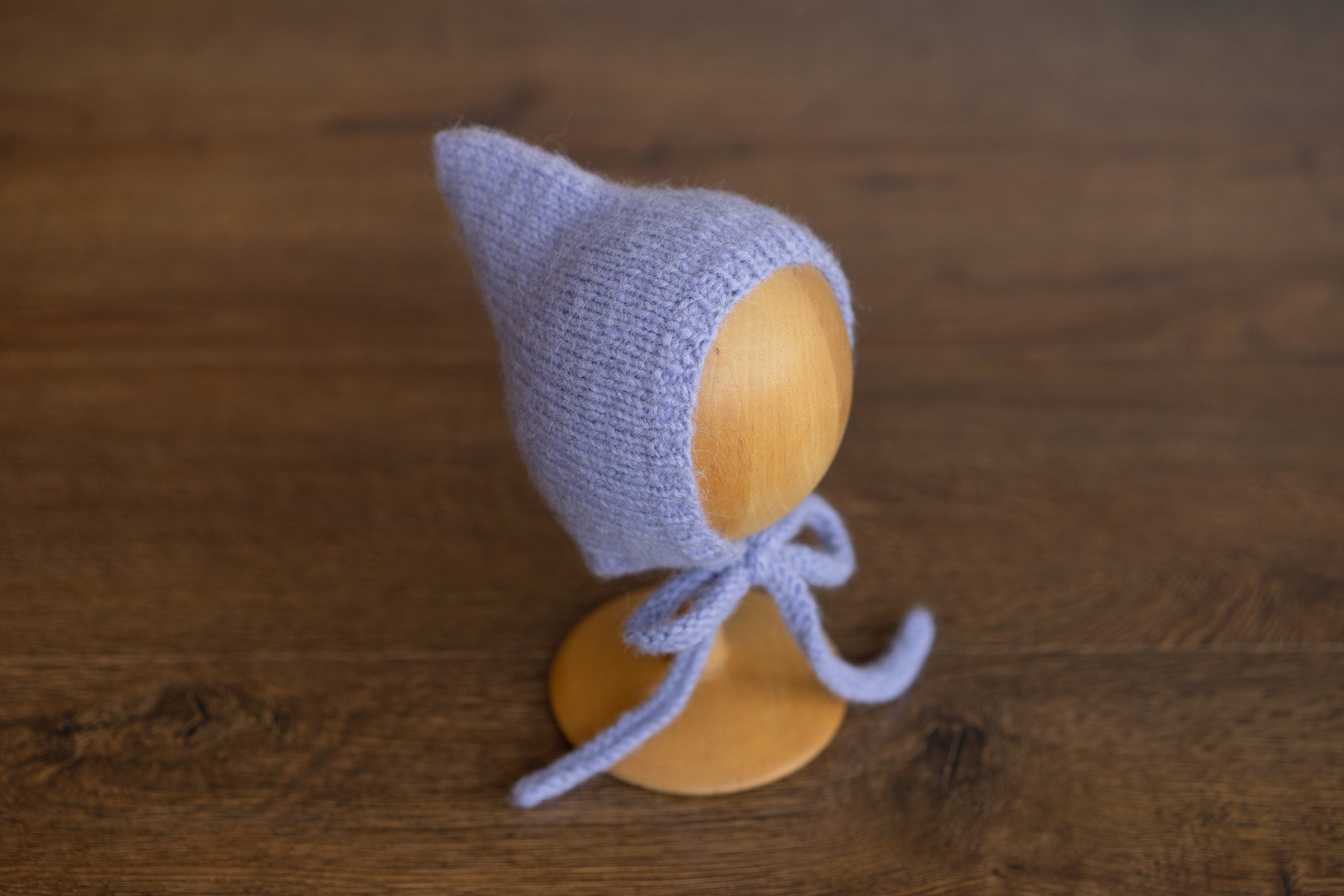 Newborn photography prop – knitted gnome hat for boys and girls