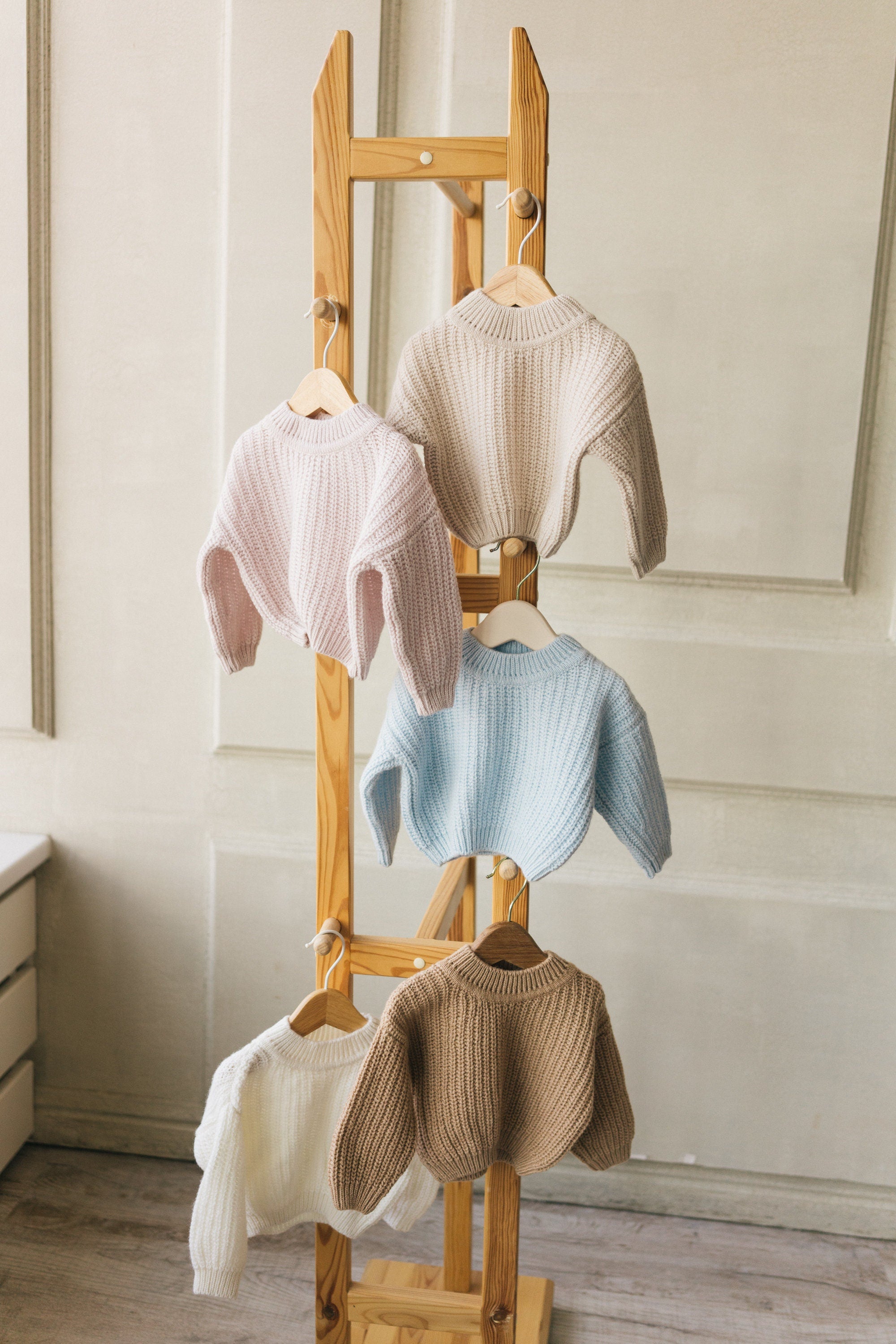 Chunky knit baby sweater – cozy clothing for newborns up to 2 years