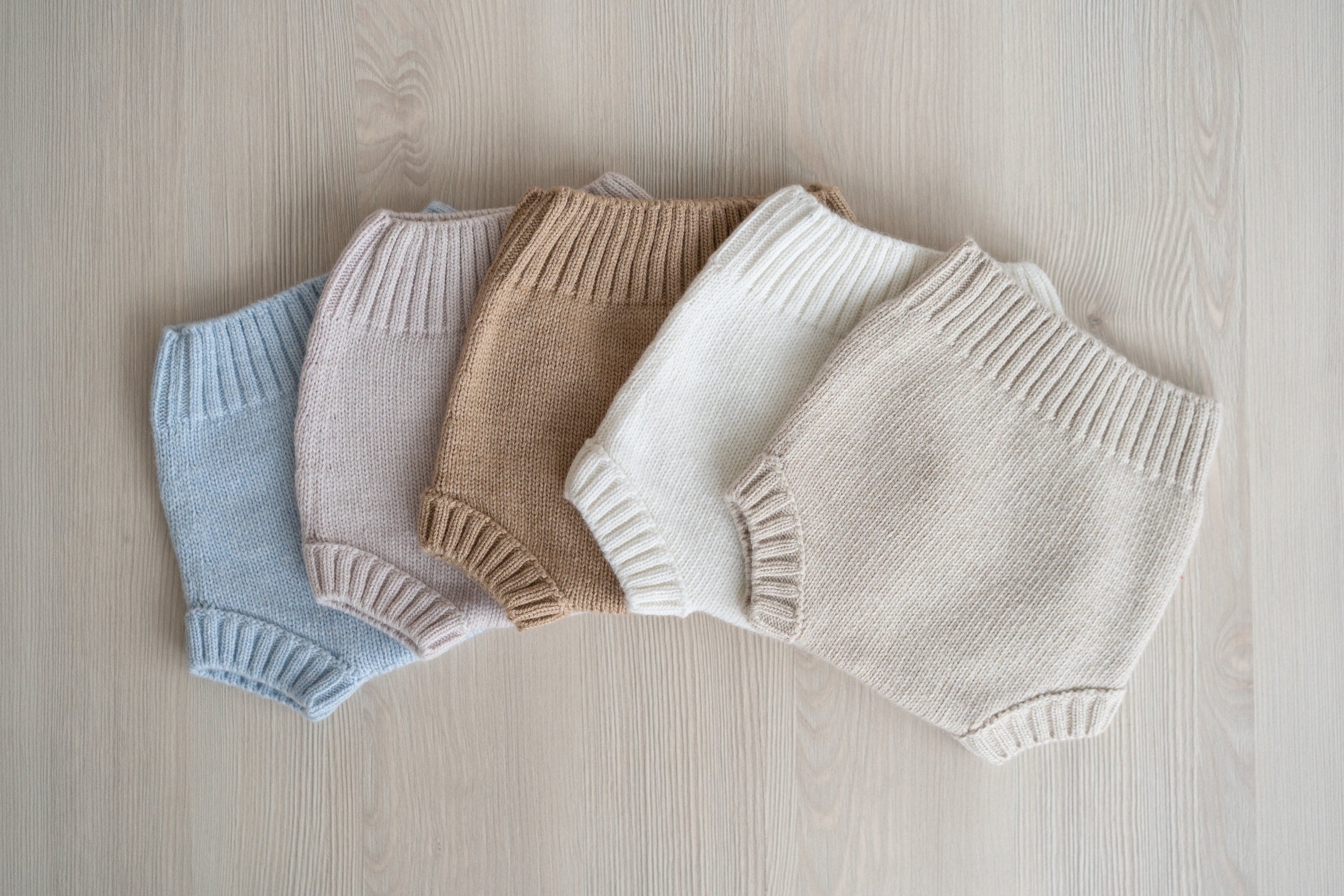 Batik Baby Knitted Bloomers, Baby Bloomers Outfit, Newborn Coming Home Outfit Boy, Newborn Knitted Outfit Girl, Newborn Photography Outfit