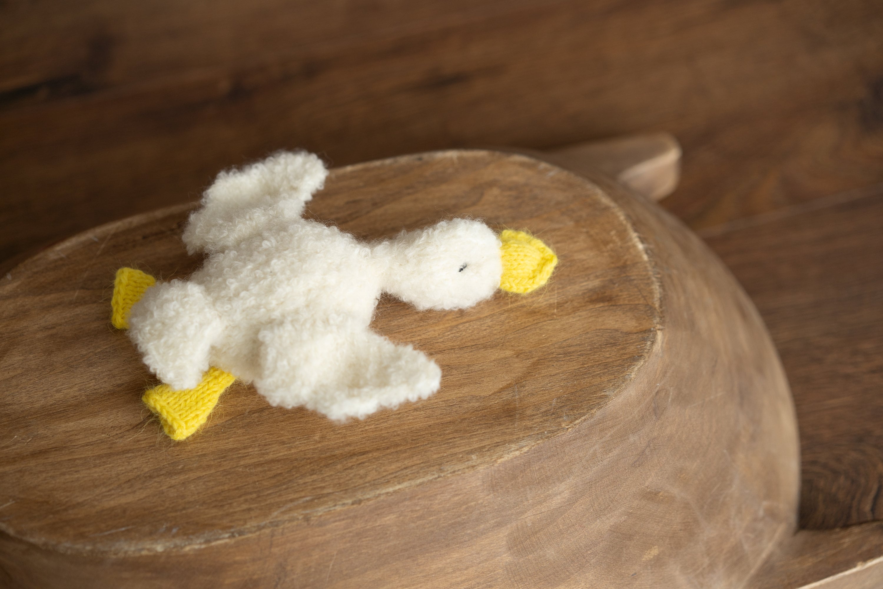 Baby Goose Stuff Animal for Newborn Photography Props, Newborn Knitted Duck Photo Prop, Newborn Goose toy, Baby Comforter Duck toy knitted
