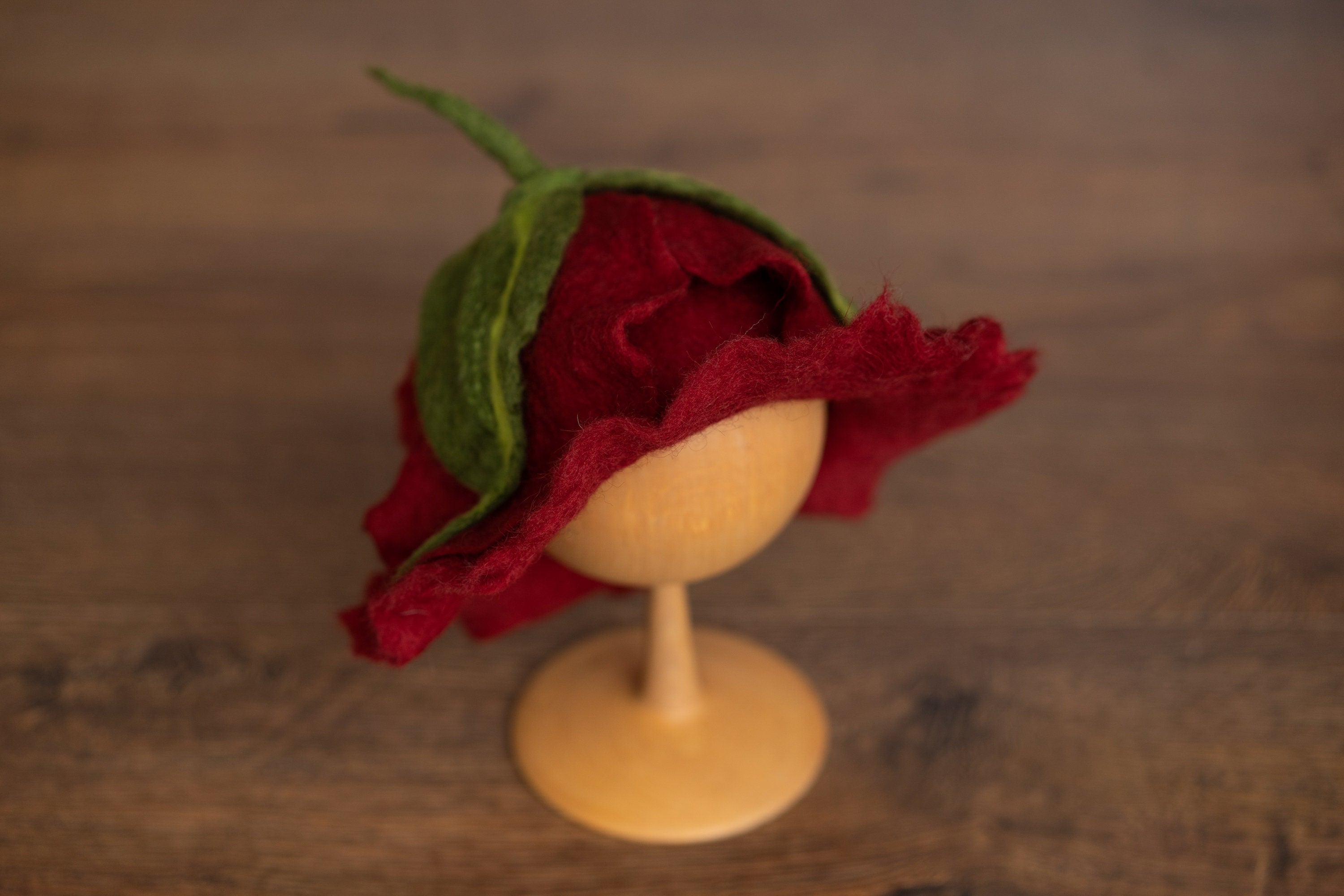 Baby Flower Felt Hat, Flower Newborn Merino Wool Felted Rug Set with Felted Hat for Girl, Newborn Photography props,Newborn Felted Props Set