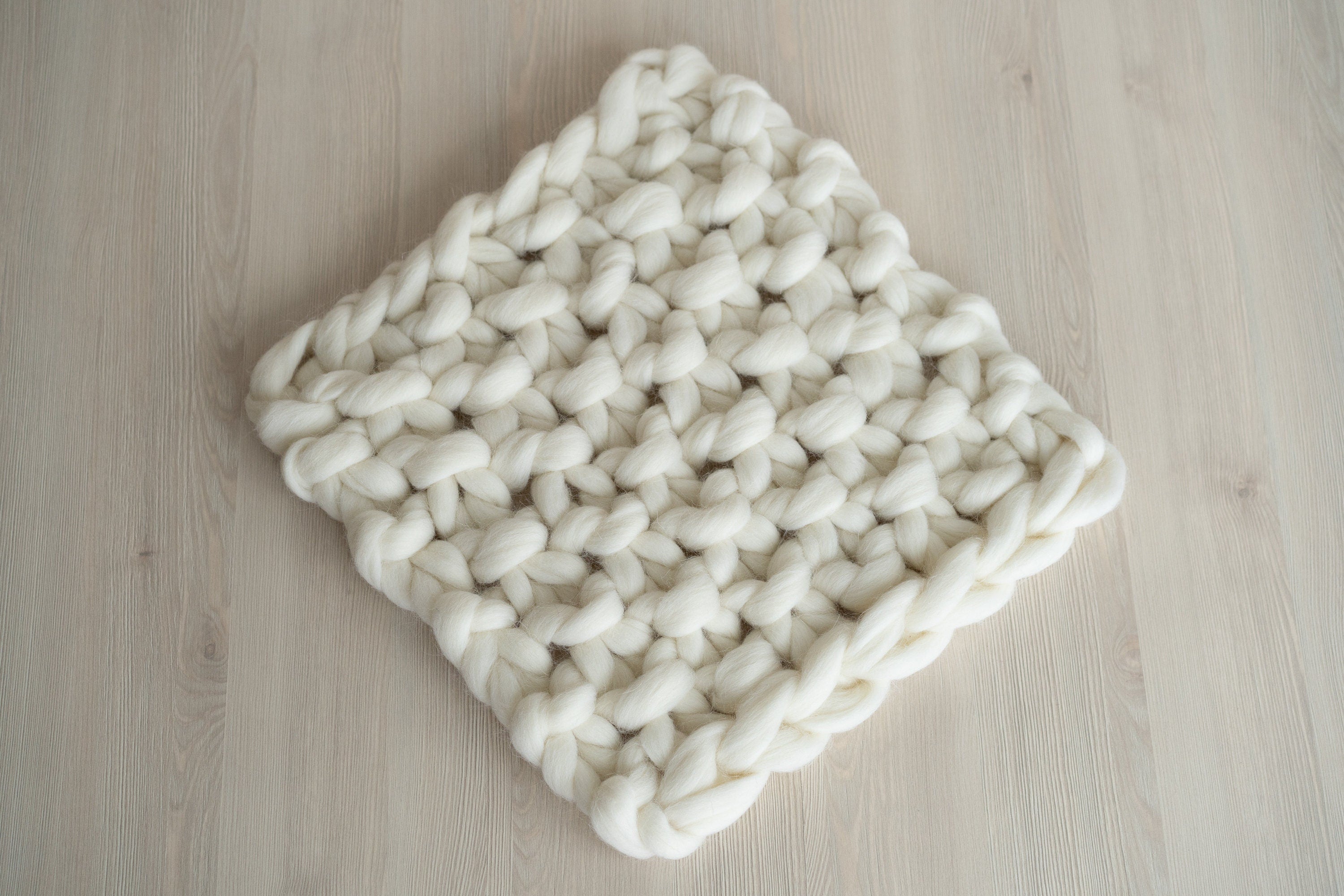 Newborn Merino Wool Blanket, Newborn Braid Blanket, New Baby Knitted Blanket, Newborn Photography Props, Newborn Basket Stuffer Bump Blanket