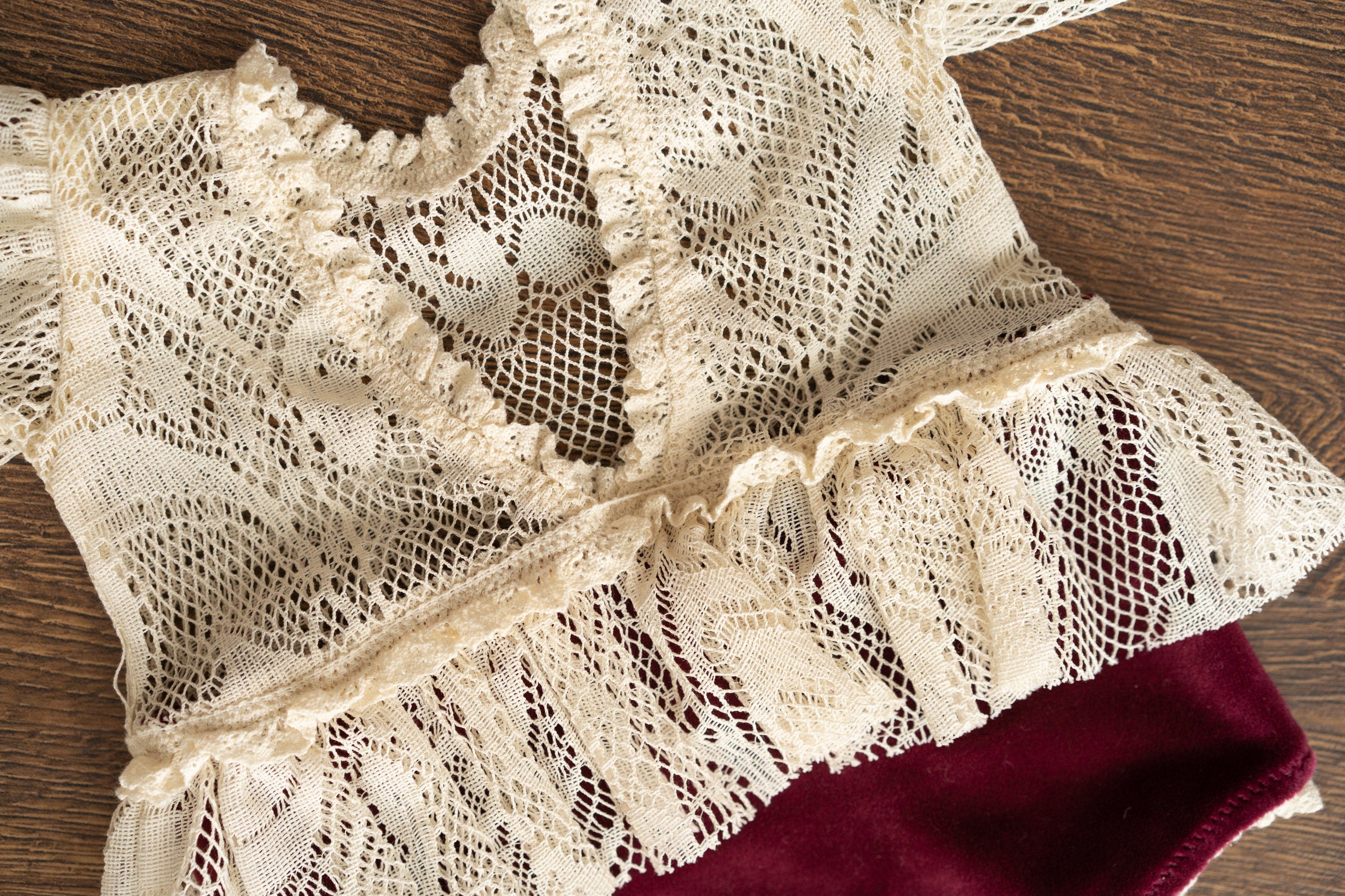 Newborn Girl Outfit with Photo Pillow, Newborn Girl Coming Home Outfit, Newborn Photography props, Newborn Posing pillow,Newborn Girl Romper