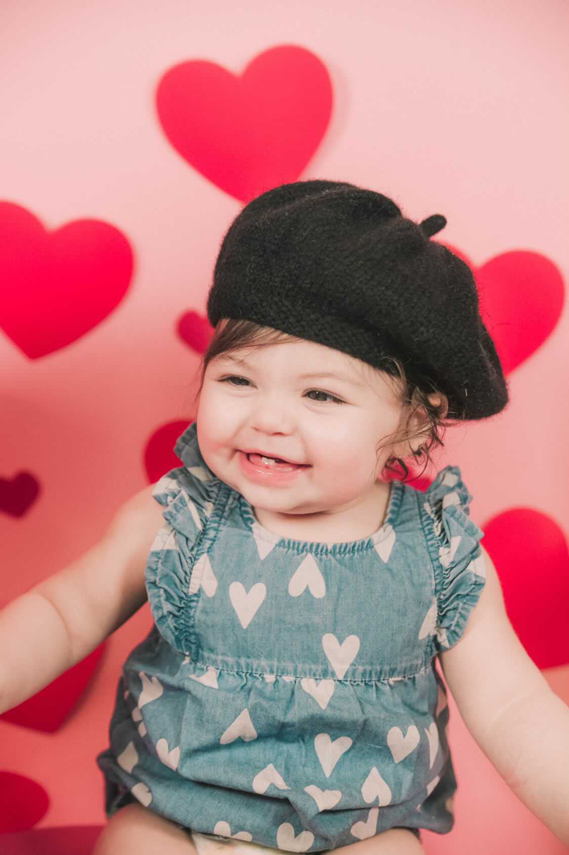 Newborn Beret Hat, Newborn French Hat, Newborn Knitted Outfit, Baby Beret with Baby Scarf, Newborn Outfit Girl, Unisex Baby Clothing Knitted