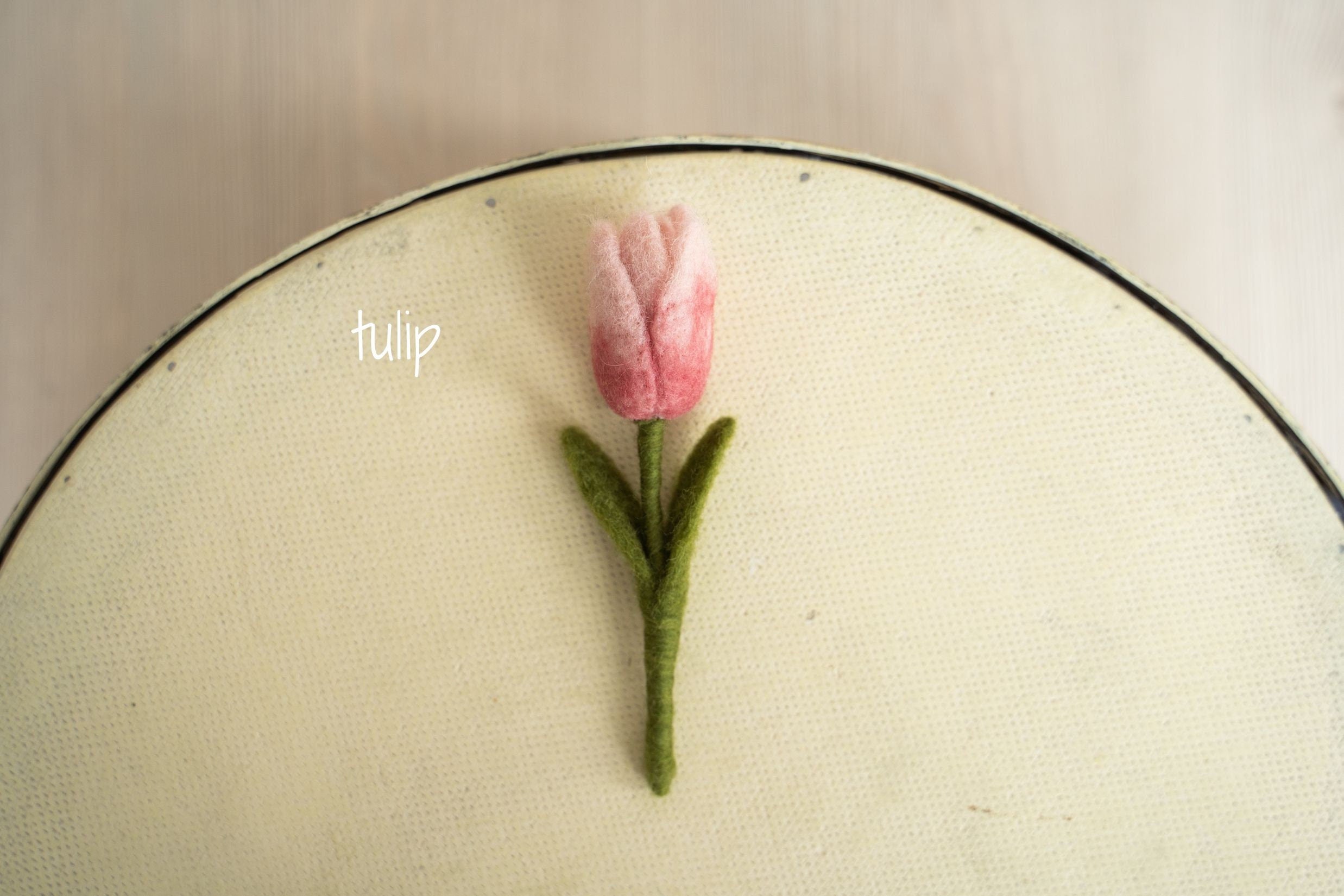 Newborn Felted Flowers Photo Toy, Needle Felted Mini Flowers, Newborn Felted Props for Girl, Newborn Photography Props, Felt Flower Decor