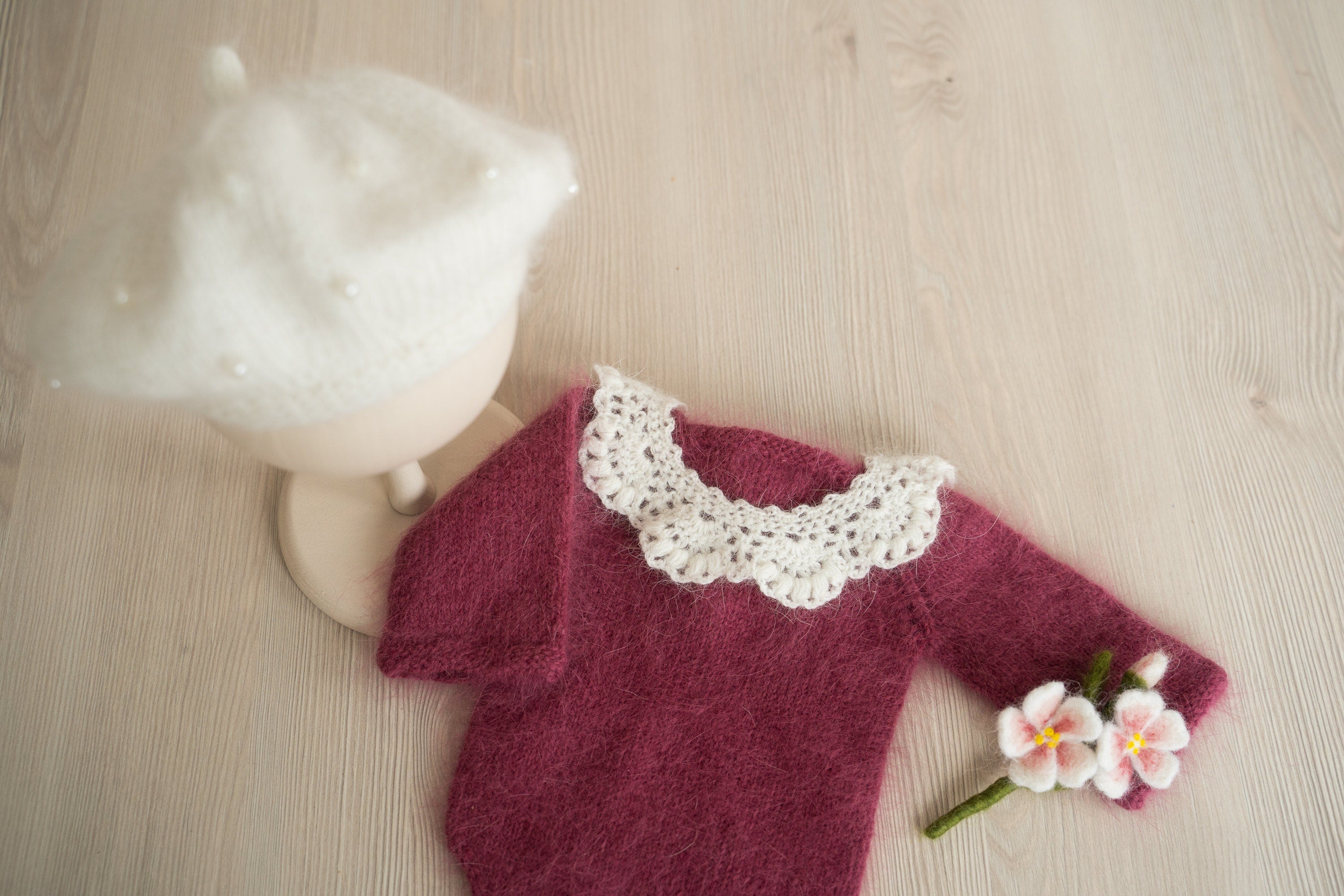 Newborn Beret Hat with Beads, Newborn French Hat, Newborn Knitted Outfit, Newborn Baby Beret Hat, Newborn Outfit Girl, Baby Clothing Knitted