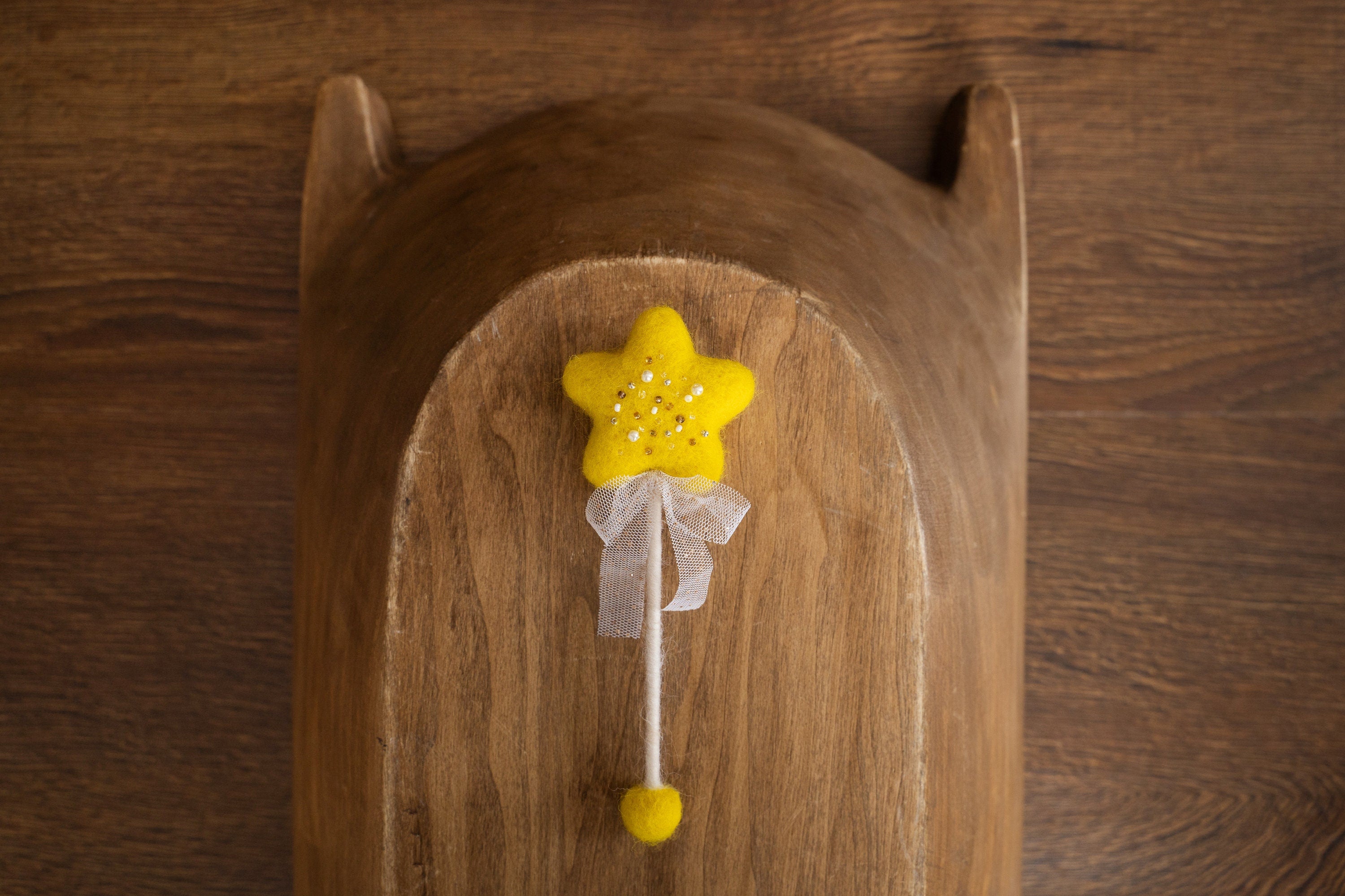 Felted Wool Baby Magic Wand, Newborn Fairy Wand, Newborn Felted Wool Props, Felt Star Magic Wand for Newborn Photography Props, Wizard Wand