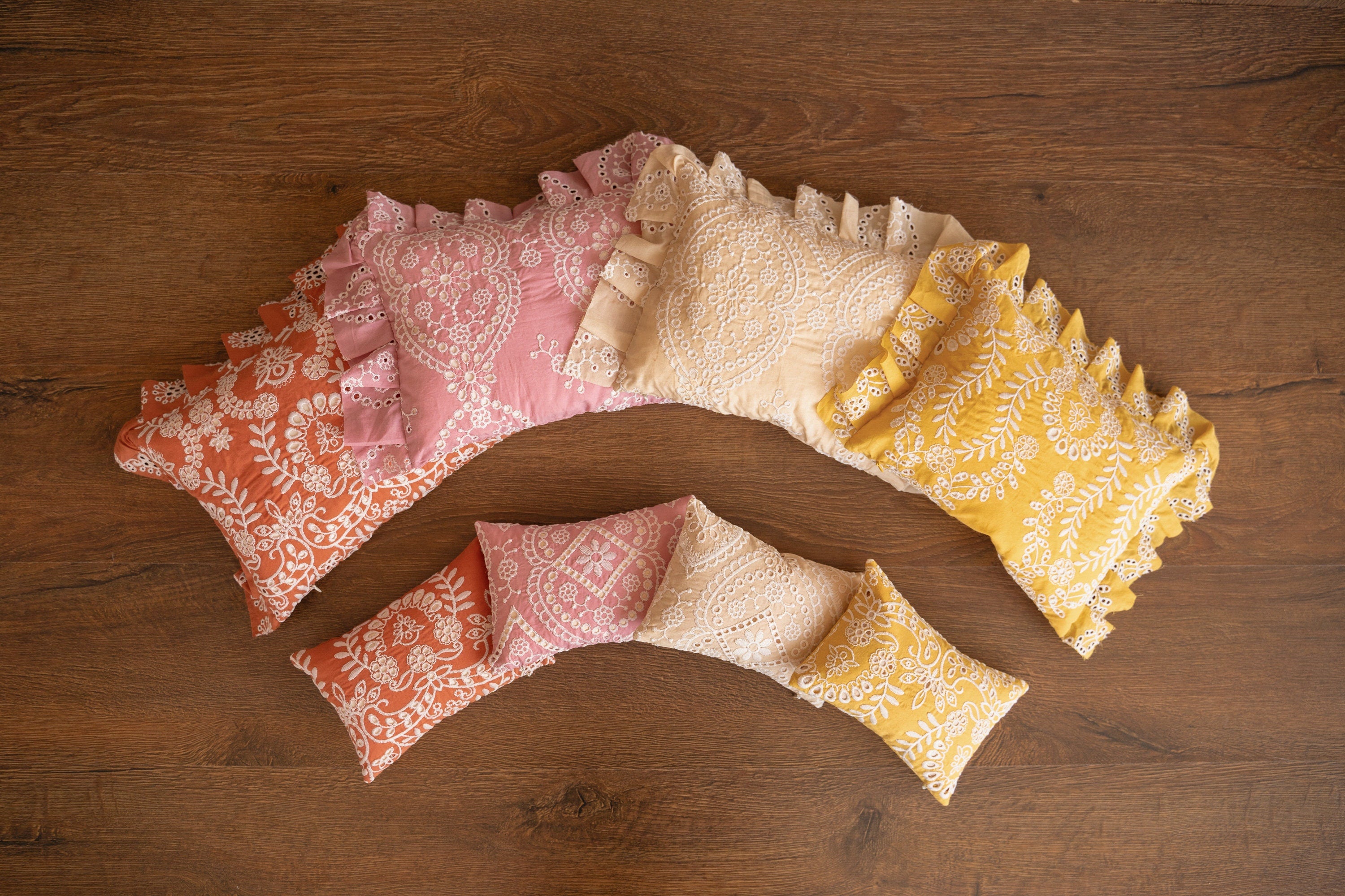 Newborn Photo Pillow with Ruffles in Boho Style, Newborn Large Pillow Photography, Newborn Posing Pillow Photo, Newborn Photography Prop