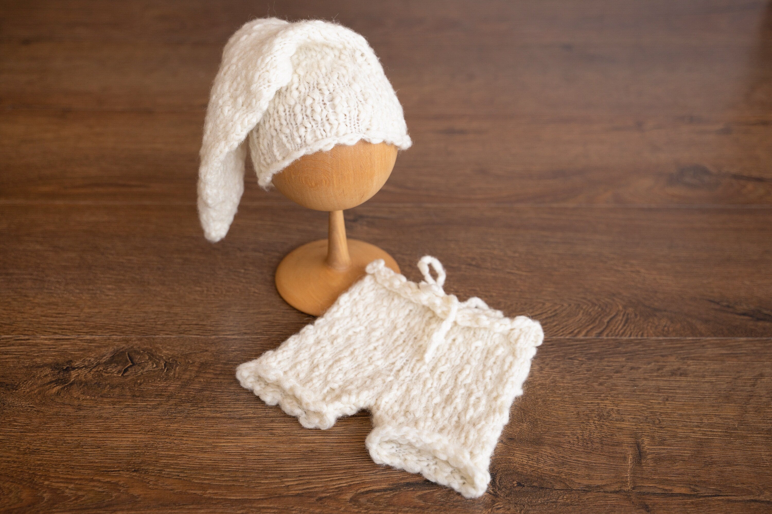 Popcorn Knit Merino Wool Newborn Coming Home Outfit – Knitted Baby Photography Set