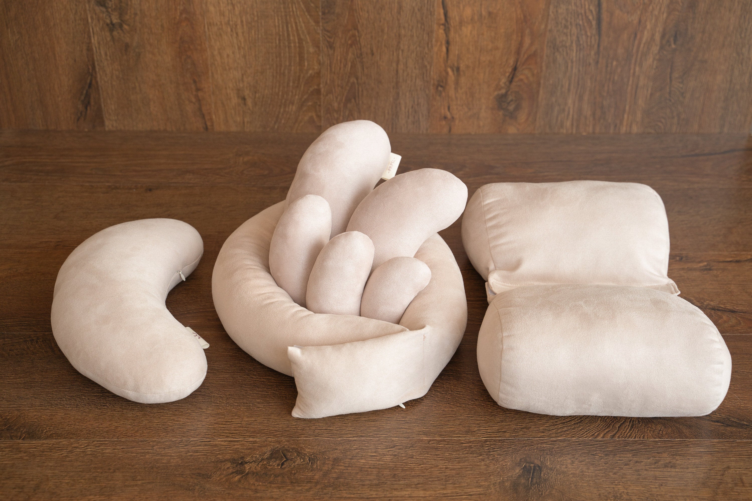 FILLED Newborn Posing Pillows Kit, Butterfly Posing Pillow Newborn, Baby Contoured Pillow, Newborn Posing Bean Bag, Newborn Photography Prop