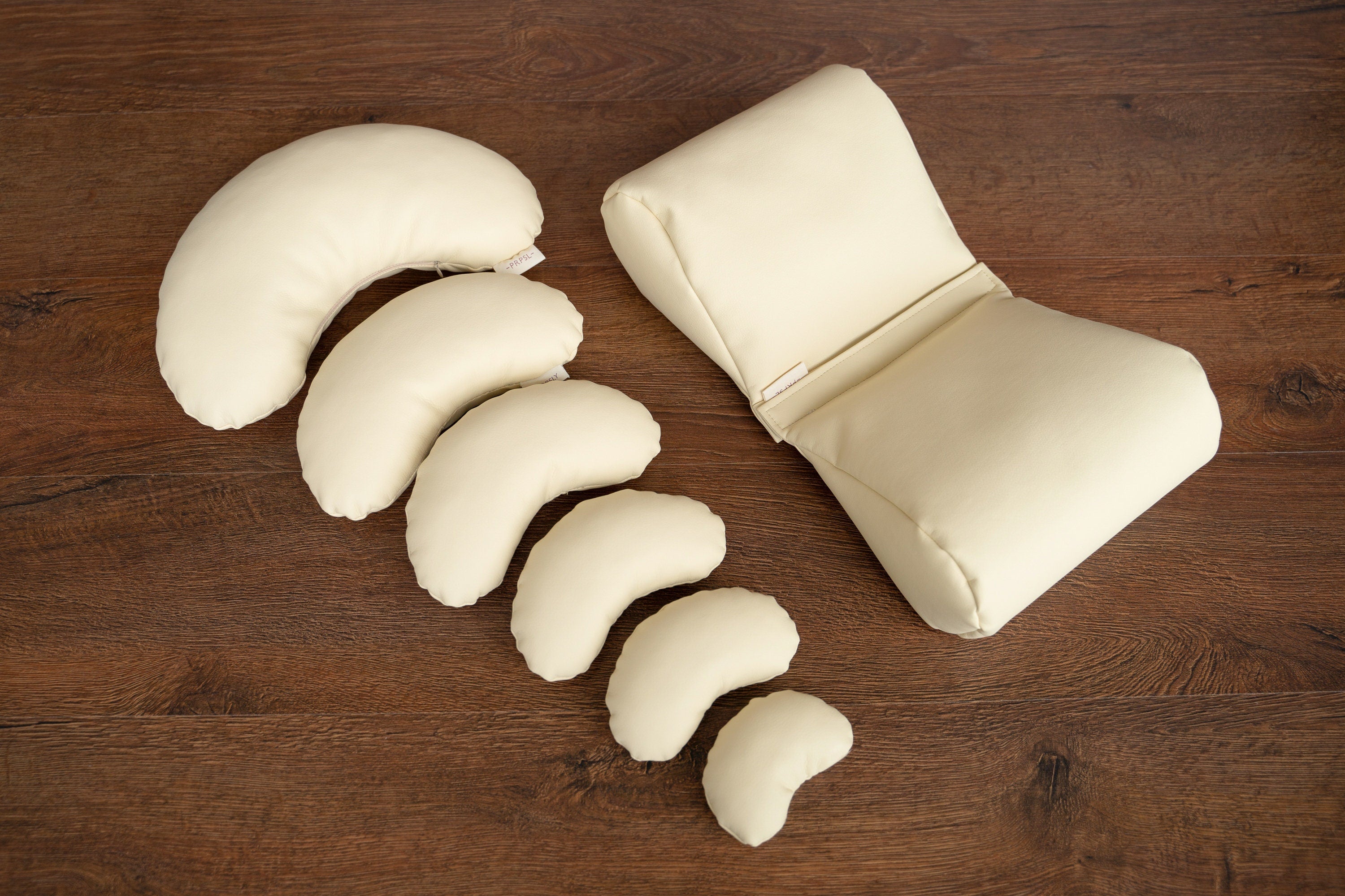 FILLED Newborn Posing Pillows Kit, Butterfly Posing Pillow Newborn, Baby Contoured Pillow, Newborn Posing Bean Bag, Newborn Photography Prop