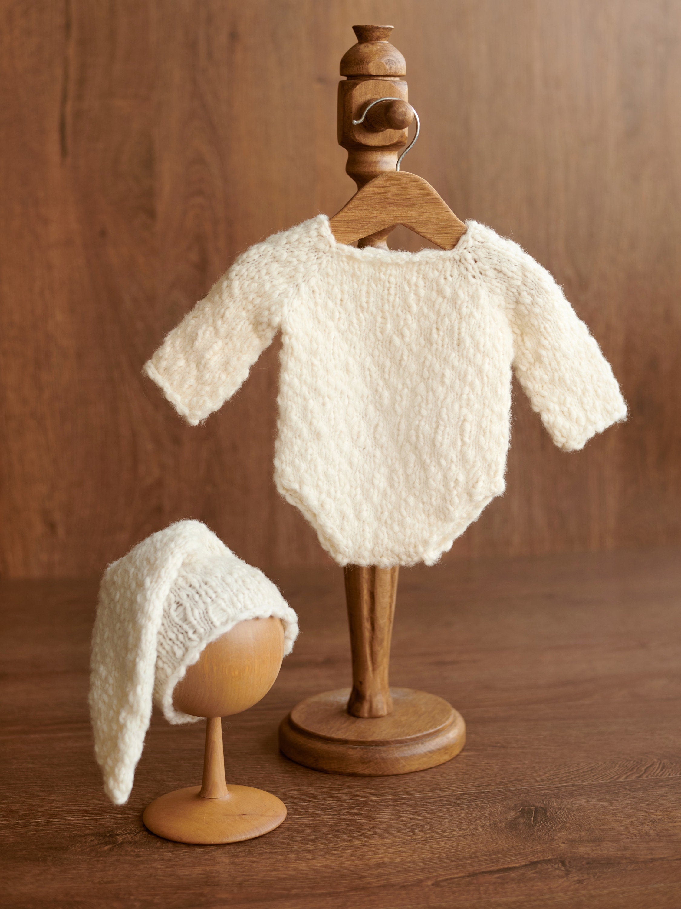 Popcorn Knit Merino Wool Newborn Coming Home Outfit – Knitted Baby Photography Set