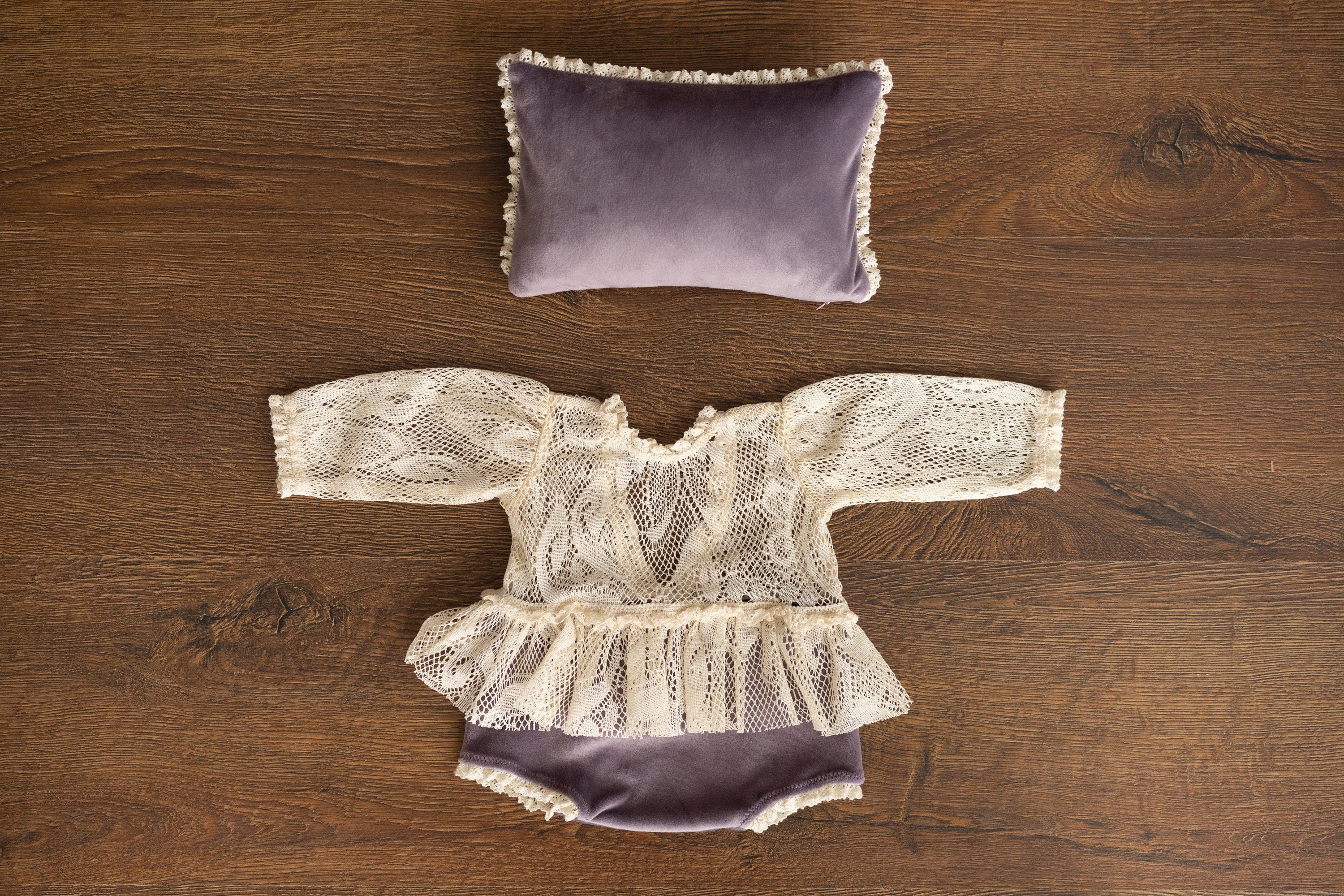 Newborn Velvet Photo Pillow, Newborn Pillow Prop, Newborn Photography props, Newborn Posing pillow, Newborn props for photography