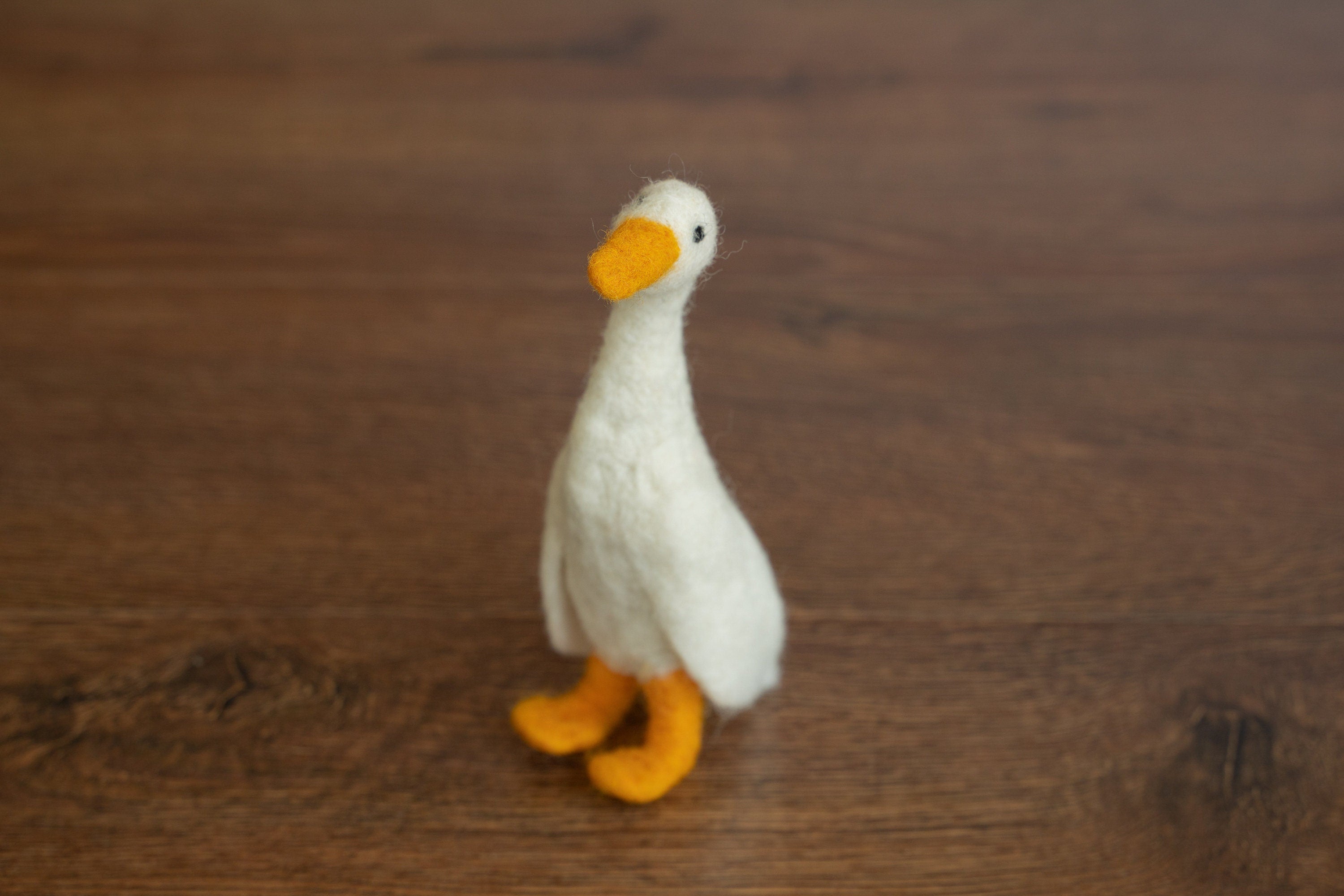 Small Goose Wool Toy, Needle Felted Goose Sculpture, Newborn Photography Props, Newborn Felted Photo Props, Felted Wool Goose Figurine Decor