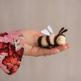 Newborn Felted Bee Photo Toy, Needle Felted Mini Bee Toy, Newborn Felted Props for Photography, Newborn Photography Props, Felt Bee Decor