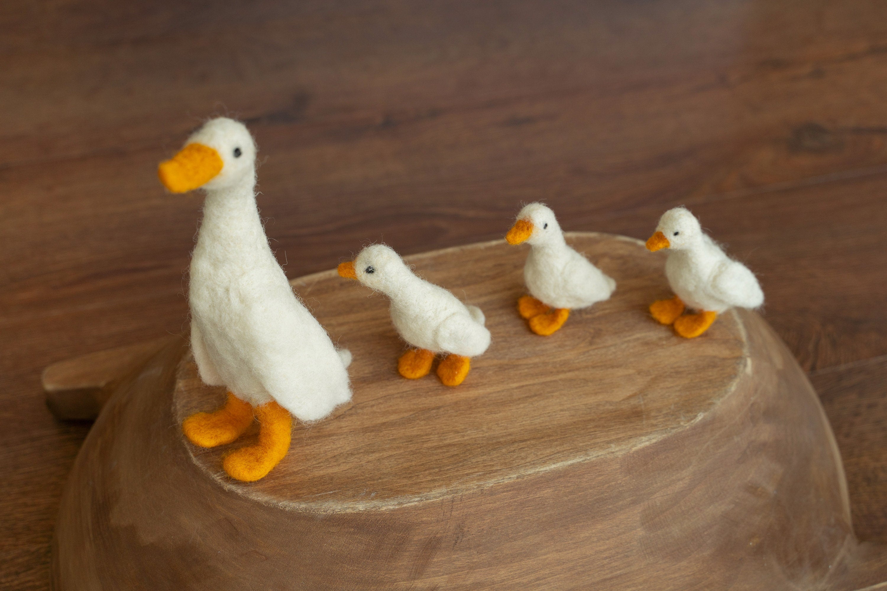 Small Goose Wool Toy, Needle Felted Goose Sculpture, Newborn Photography Props, Newborn Felted Photo Props, Felted Wool Goose Figurine Decor