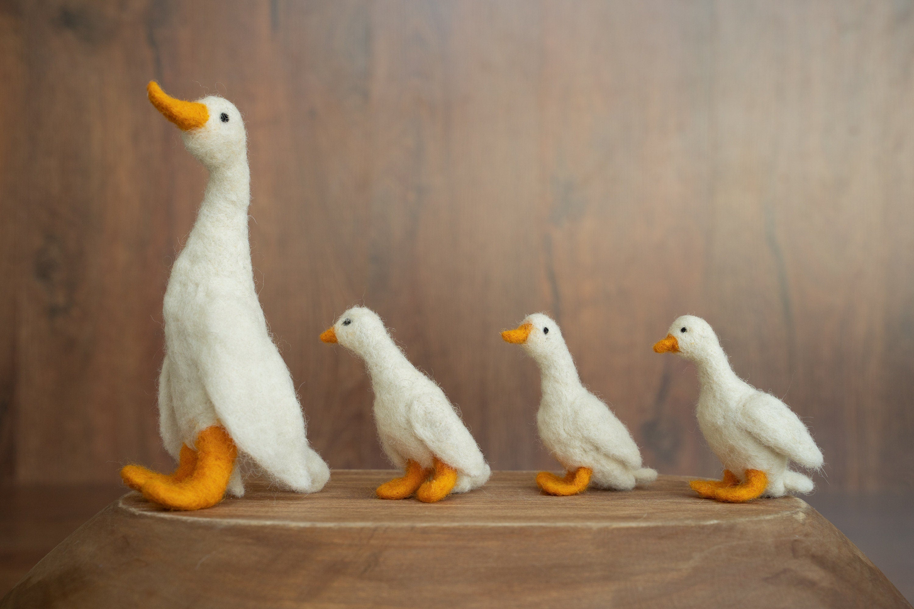 Small Goose Wool Toy, Needle Felted Goose Sculpture, Newborn Photography Props, Newborn Felted Photo Props, Felted Wool Goose Figurine Decor