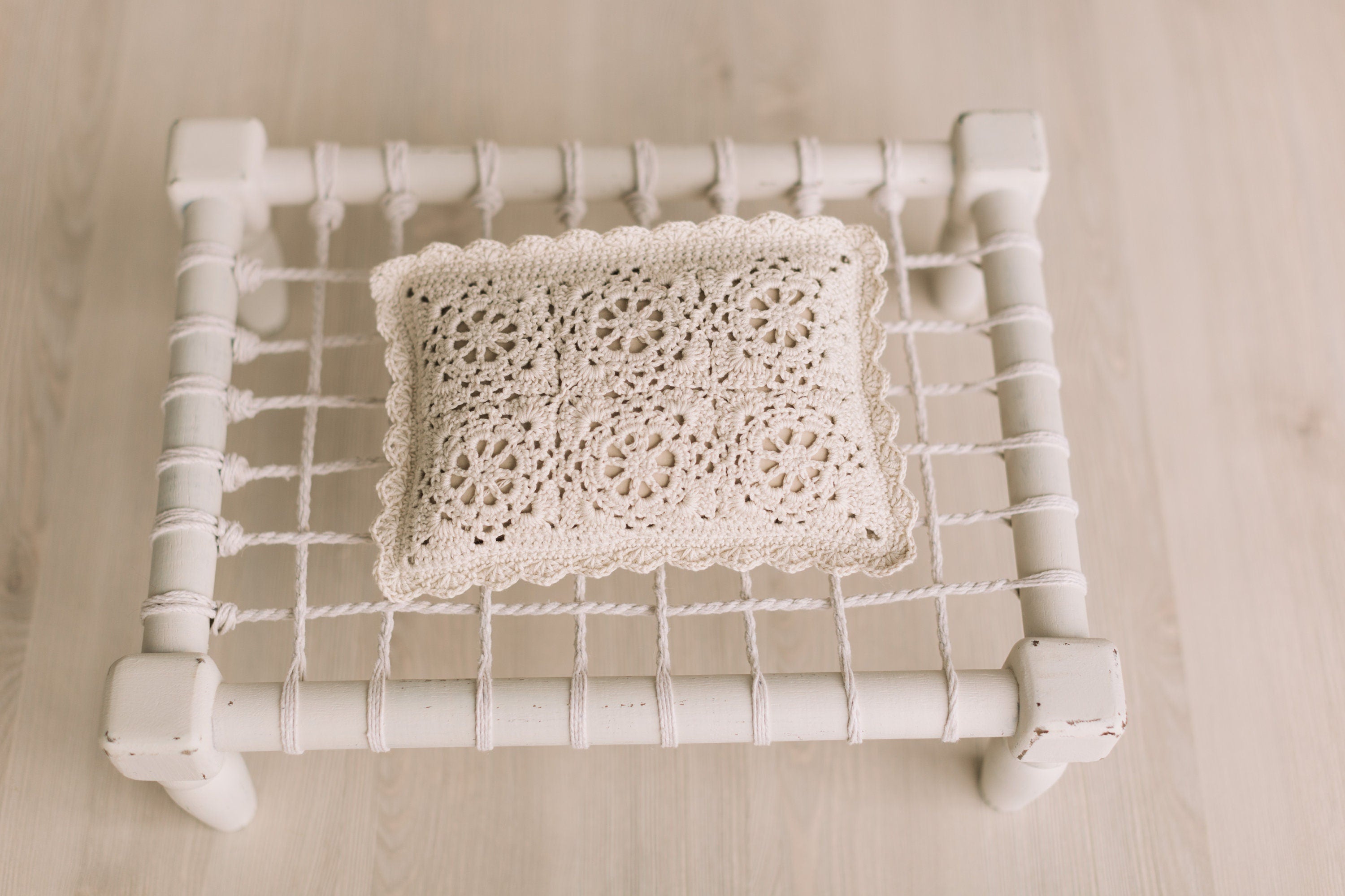 Crochet Newborn Outfit Girl Photography Props Set, Newborn Knitted Blanket, Newborn Posing Pillow, Newborn Crochet Layer,Baby Crochet Pillow