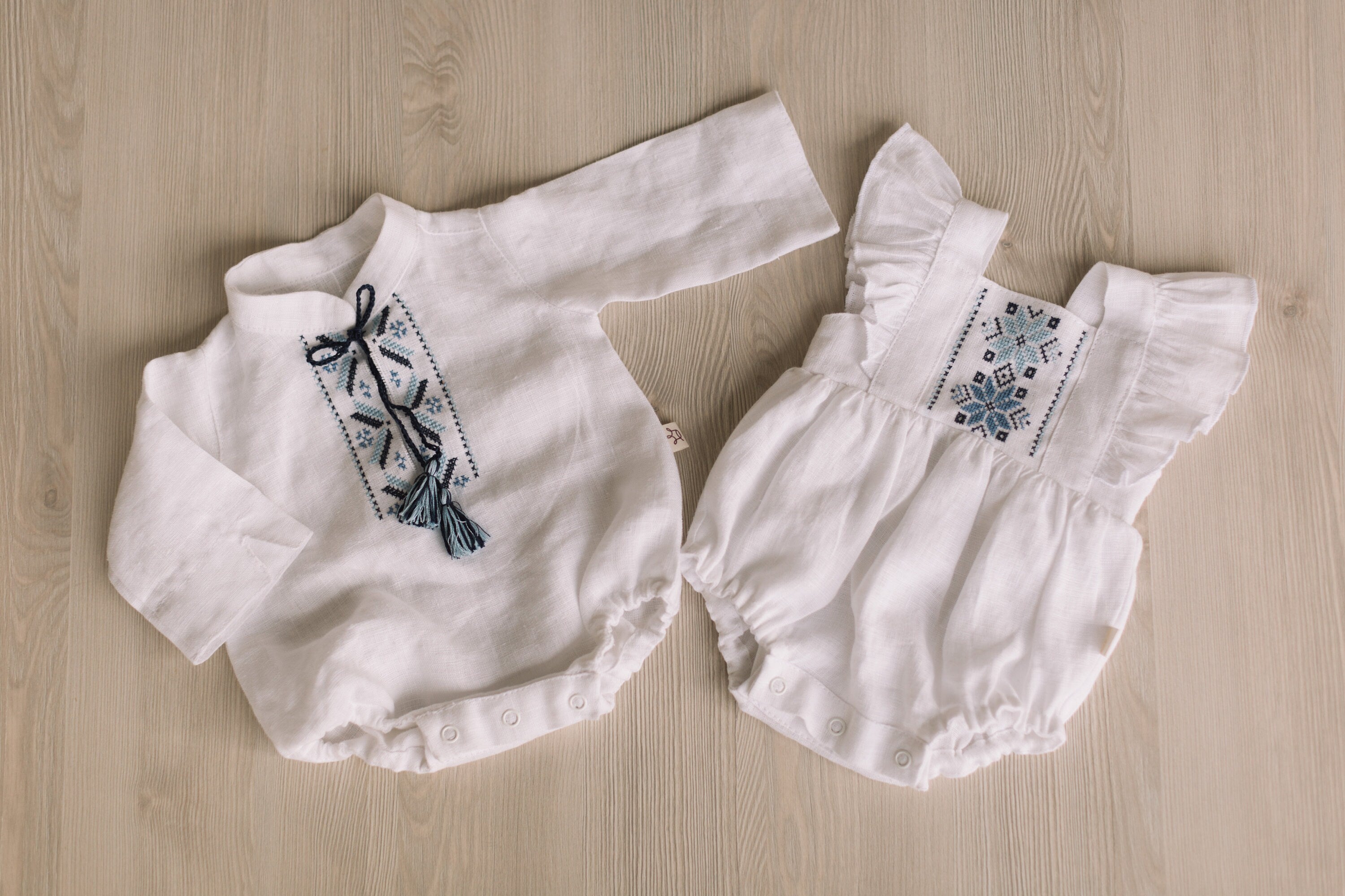 Newborn Ukrainian Vyshyvanka Dress, Newborn Linen Romper, Baby Embroidered Boho Romper, Newborn Coming Home Outfit,Linen Baptism Romper Girl