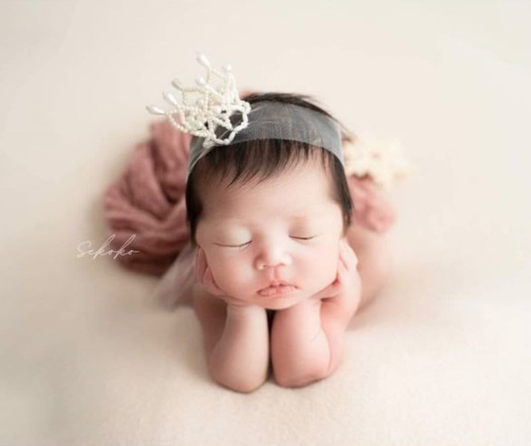 Newborn Crown Headband Girl, Newborn Headband for Photography, Newborn girl headband with pearl, Newborn photography prop, Newborn Tieback