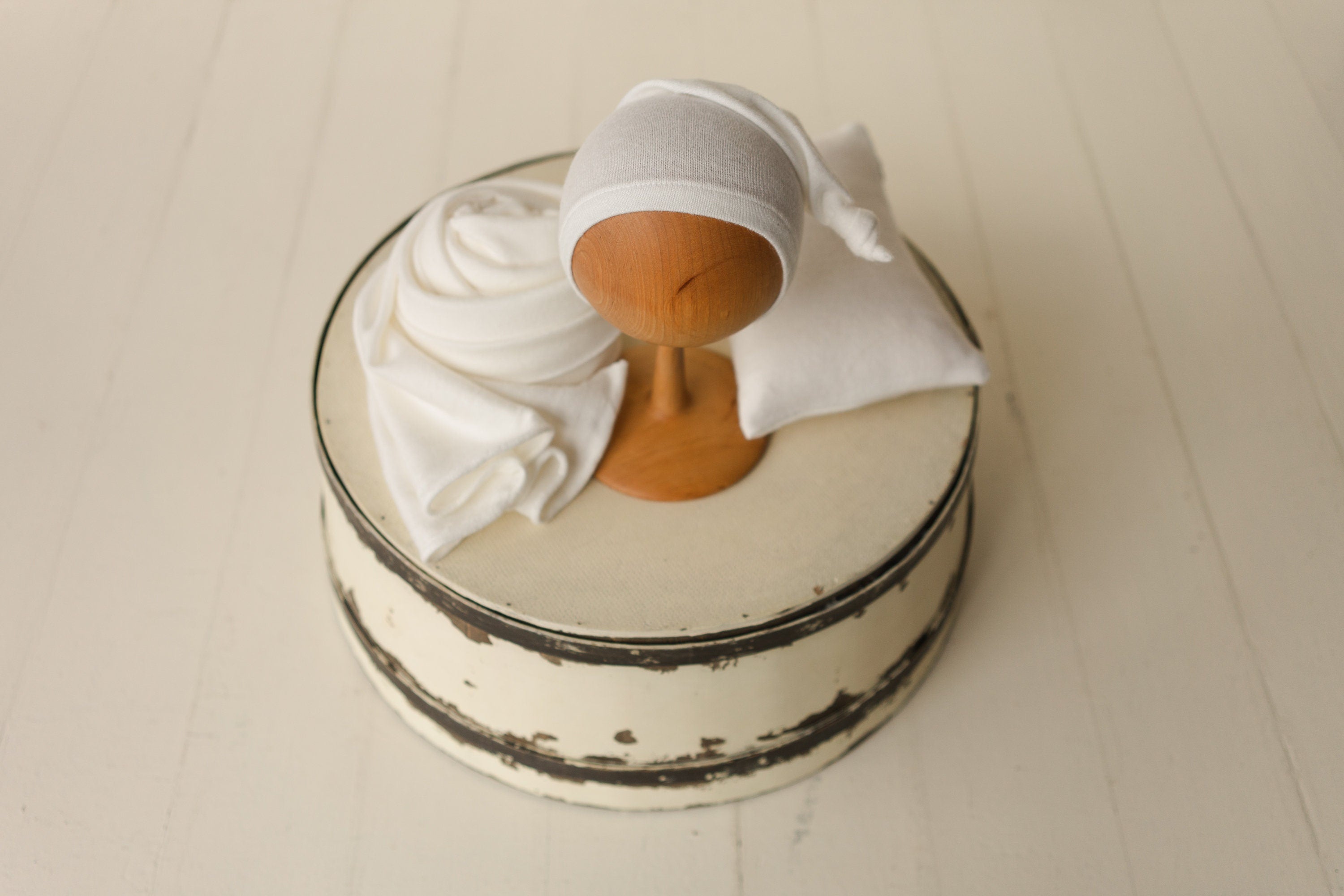 Newborn Fabric Outfit Set, Newborn Photography Wrap ,Newborn Sleep Hat, Newborn Posing Pillow, Newborn Photography props, Newborn Boy Outfit