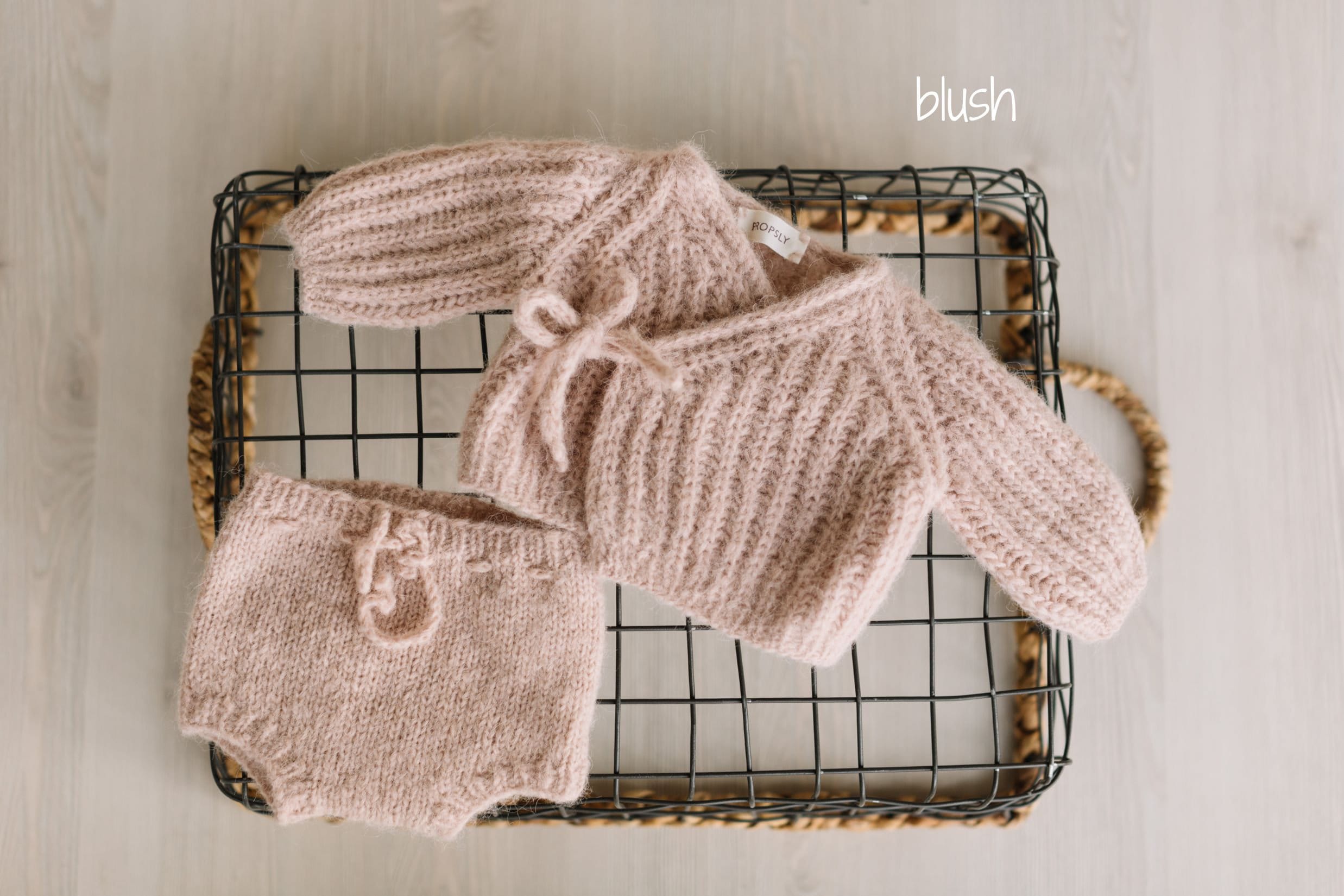 Unisex Baby Knitted Cardigan and Bloomers, Newborn Photography Outfit, Newborn Sweater, Newborn Diaper Cover, Newborn Coming Home Outfit