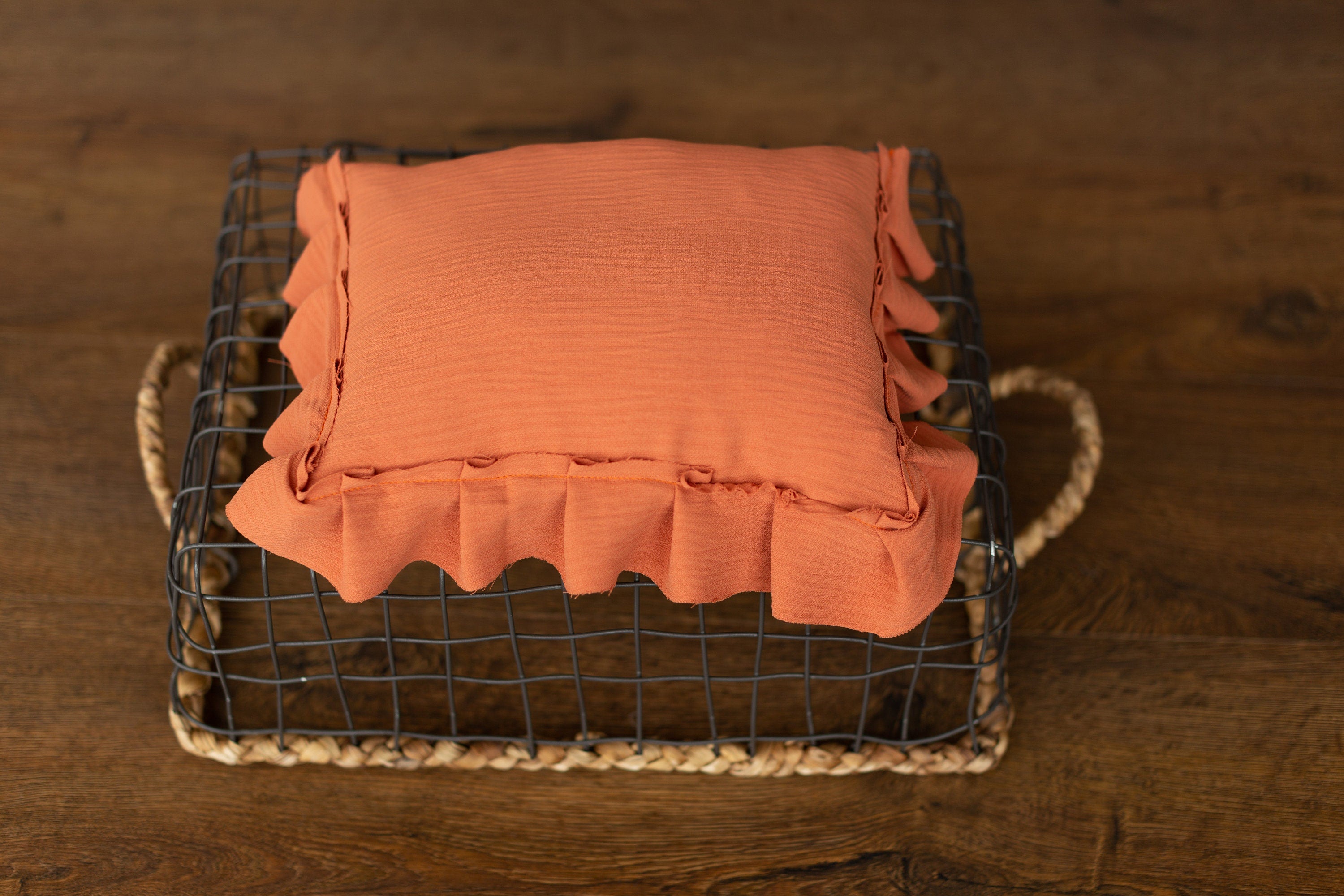 Newborn Photo Pillow Ruffles in Boho Style, Newborn Large Pillow Photography Props, Newborn Posing Pillow Photo, Newborn Photography Prop