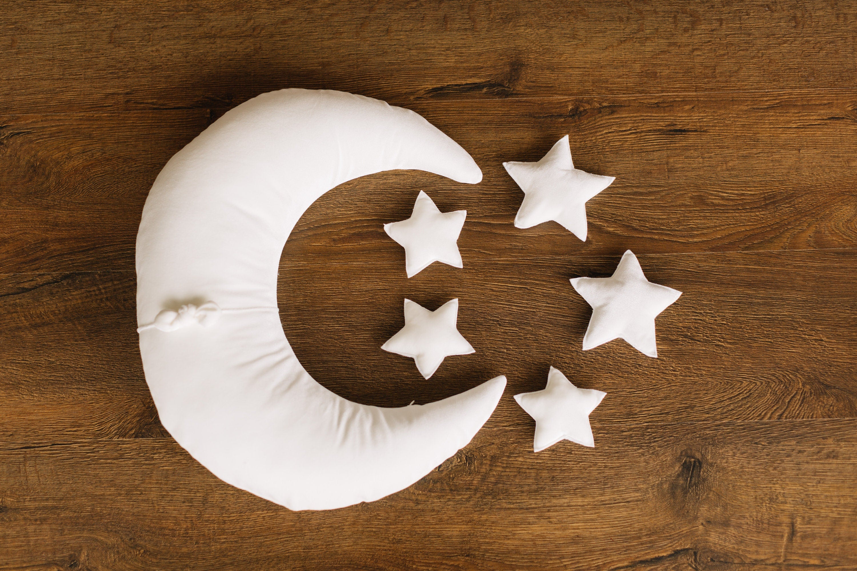 White Newborn Velvet Moon Pillow with Stars, Suede Crescent Moon Pillow Props for Newborn Photography, Newborn Photography Moon Props Set