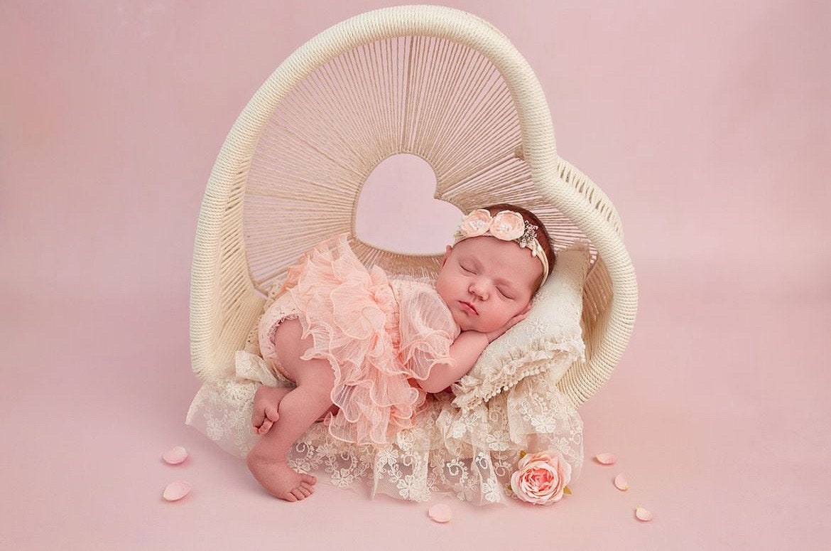 Newborn Heart Photography Props, Newborn Photography Prop Boho, Newborn Basket Prop, Baby Heart Basket Photo Prop, Macrame Photo Prop