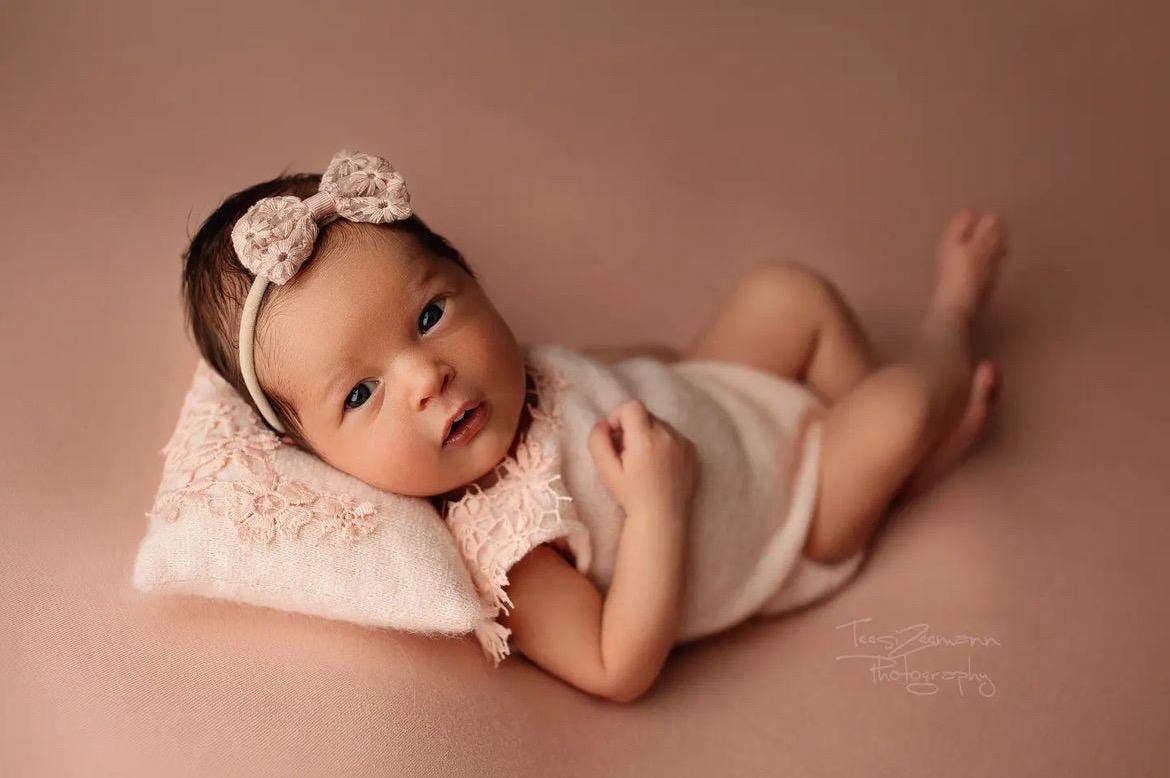 Newborn Girl Outfit, Newborn Girl Coming Home Outfit Romper, Newborn Posing Pillow, Newborn Photography Outfit Girl, Newborn Girl Romper