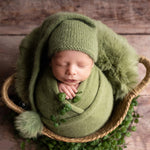 Newborn Knitted Wrap and Sleep Hat Set, Newborn Knit Sleep Hat with Pom Pom, Newborn Photography props, Newborn Wool Outfit, Newborn Fur Rug
