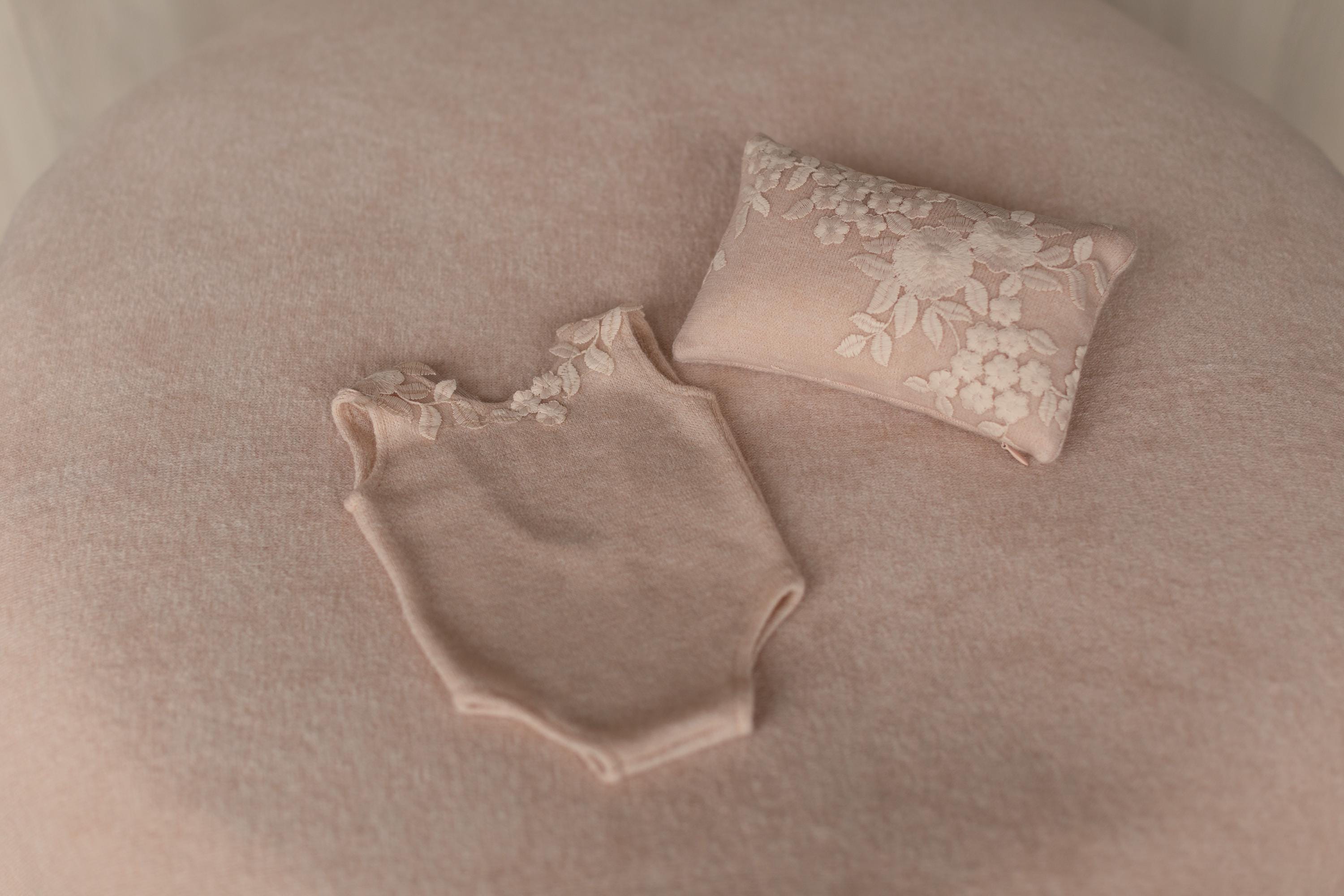 Peach Newborn Photography Props Set, Newborn Fabric Backdrop Beanbag, Natural rabbit fur, Newborn Posing Fabric, Newborn Posing Pillow