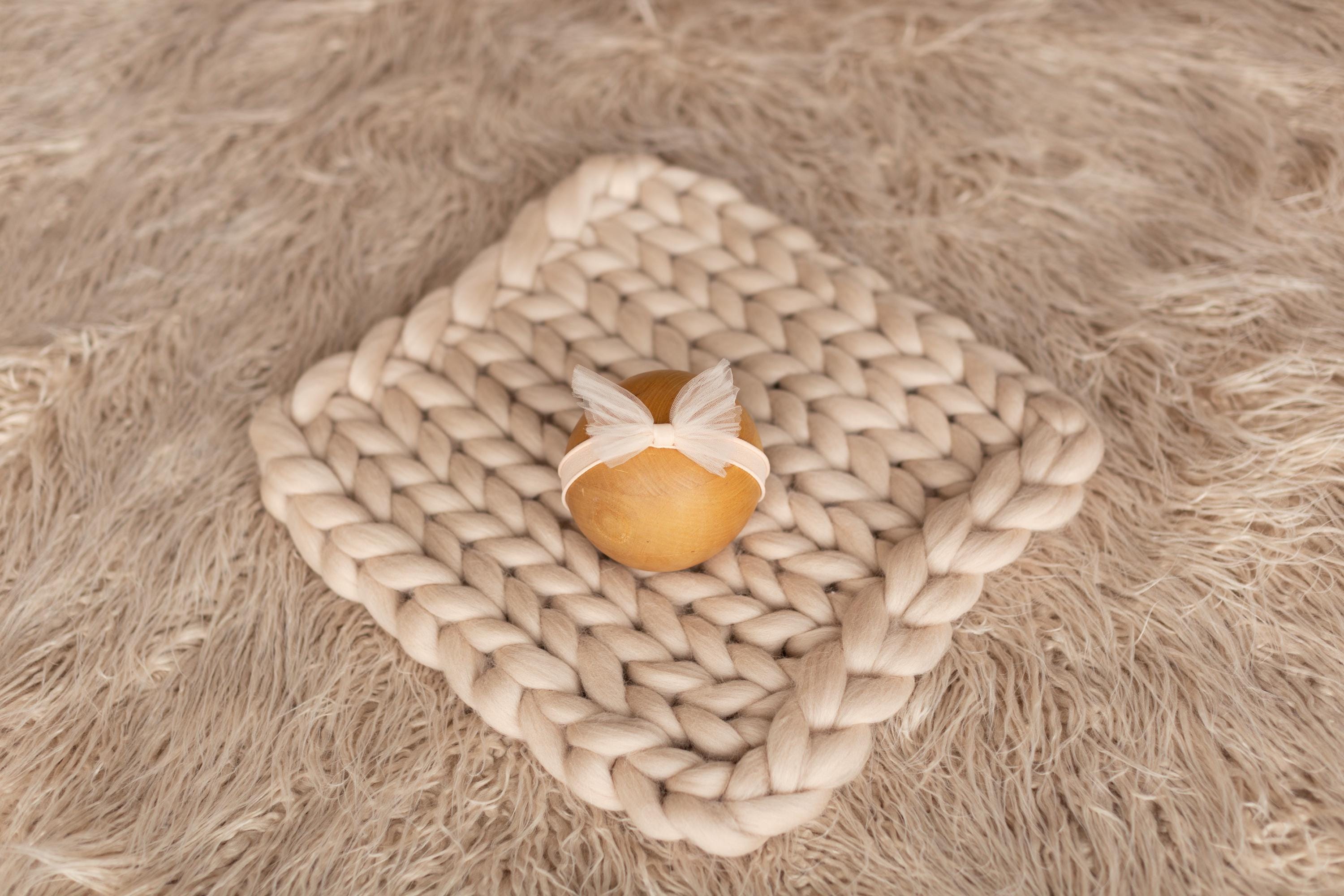 Beige Flokati Newborn Photography Props Set, Newborn Posing Fabric Backdrop, Newborn Fabric Photo Props, Newborn Merino Wool Blanket