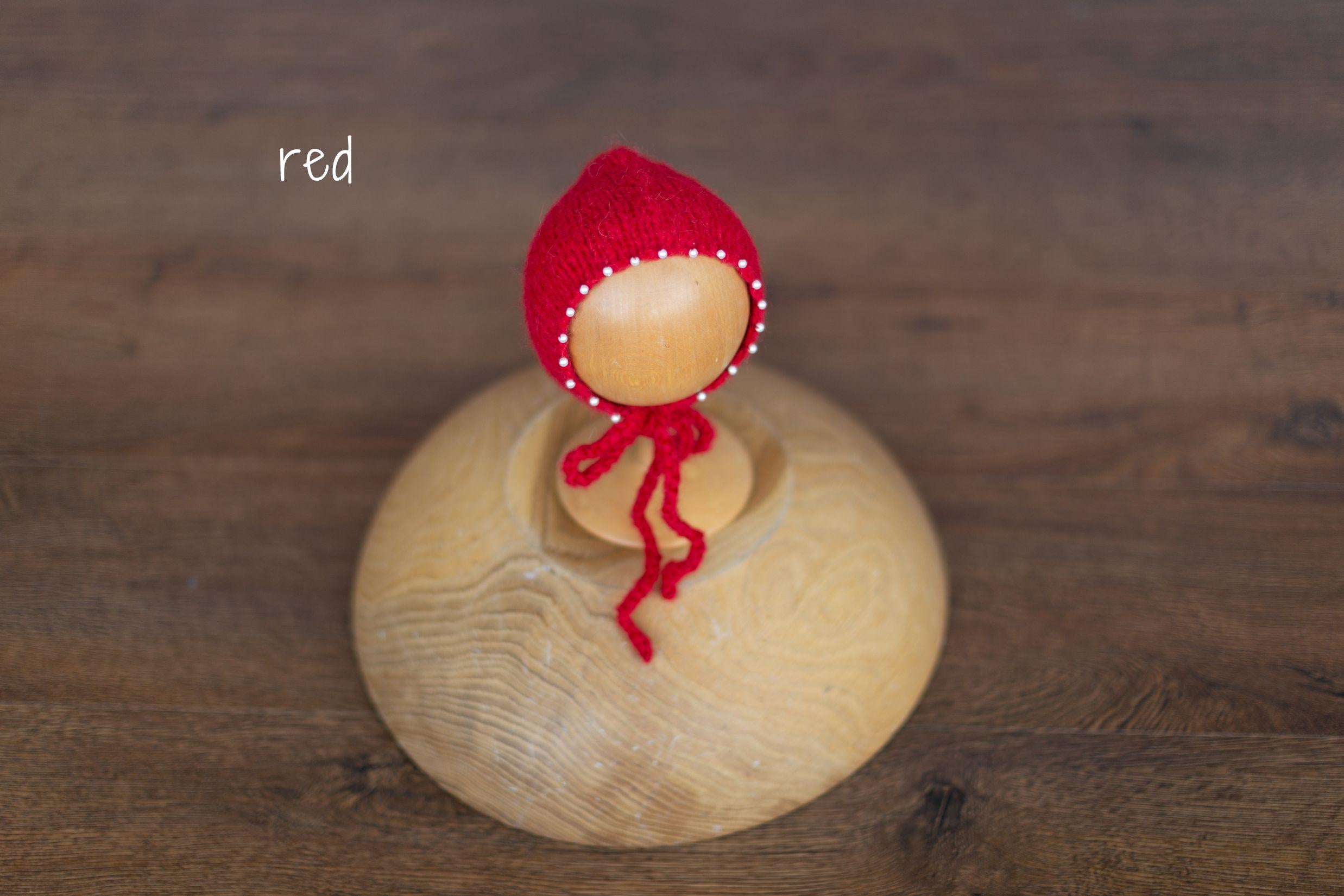 Newborn Knitted Bonnet with Pearl, Newborn Girl Bonnet, Newborn props set, Newborn Photography Props, Newborn girl coming home outfit