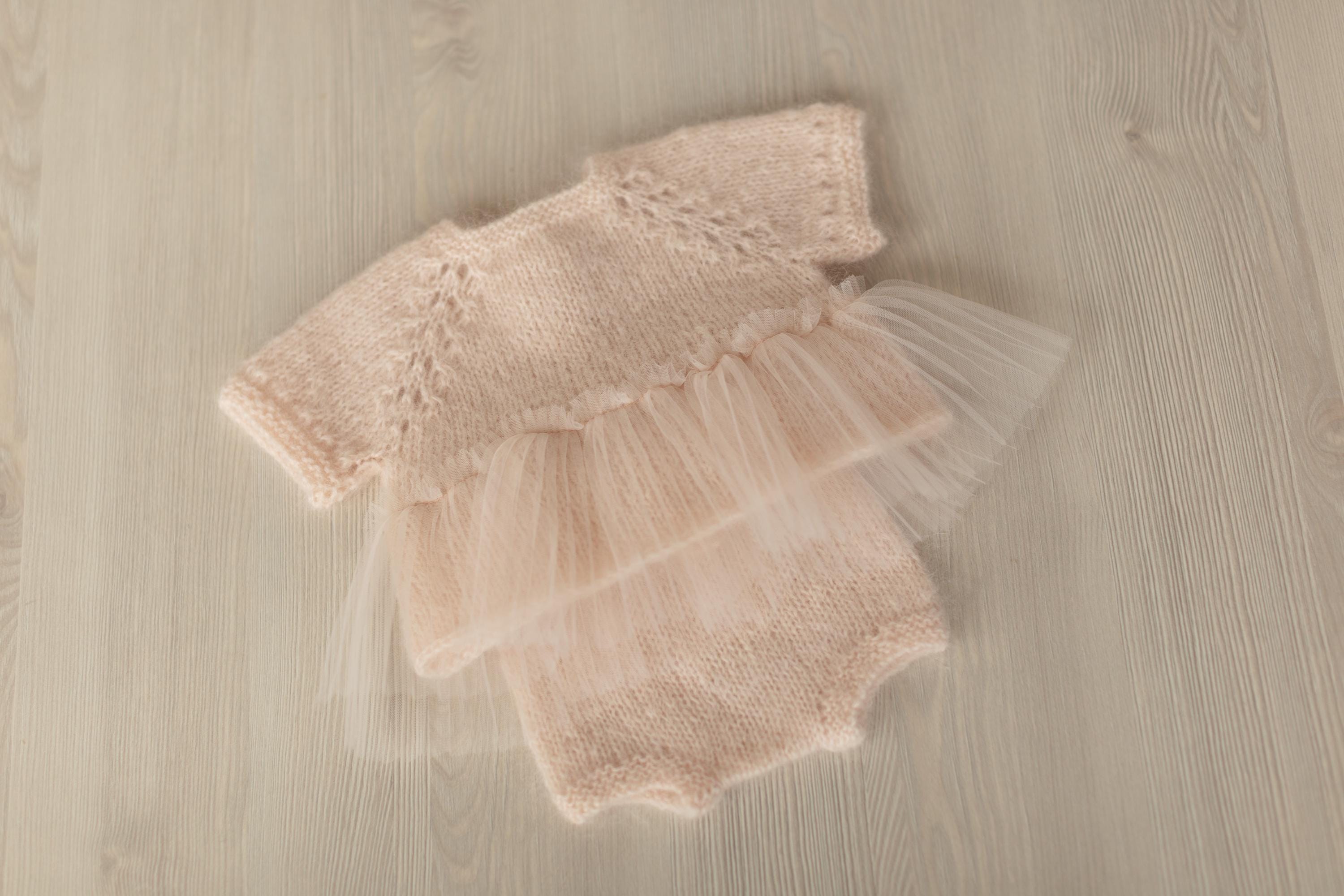 Newborn Knitted Romper for Girl with Headband, Newborn Girl Coming Home Outfit, Newborn Knitted Outfit, Newborn Girl Photo Props