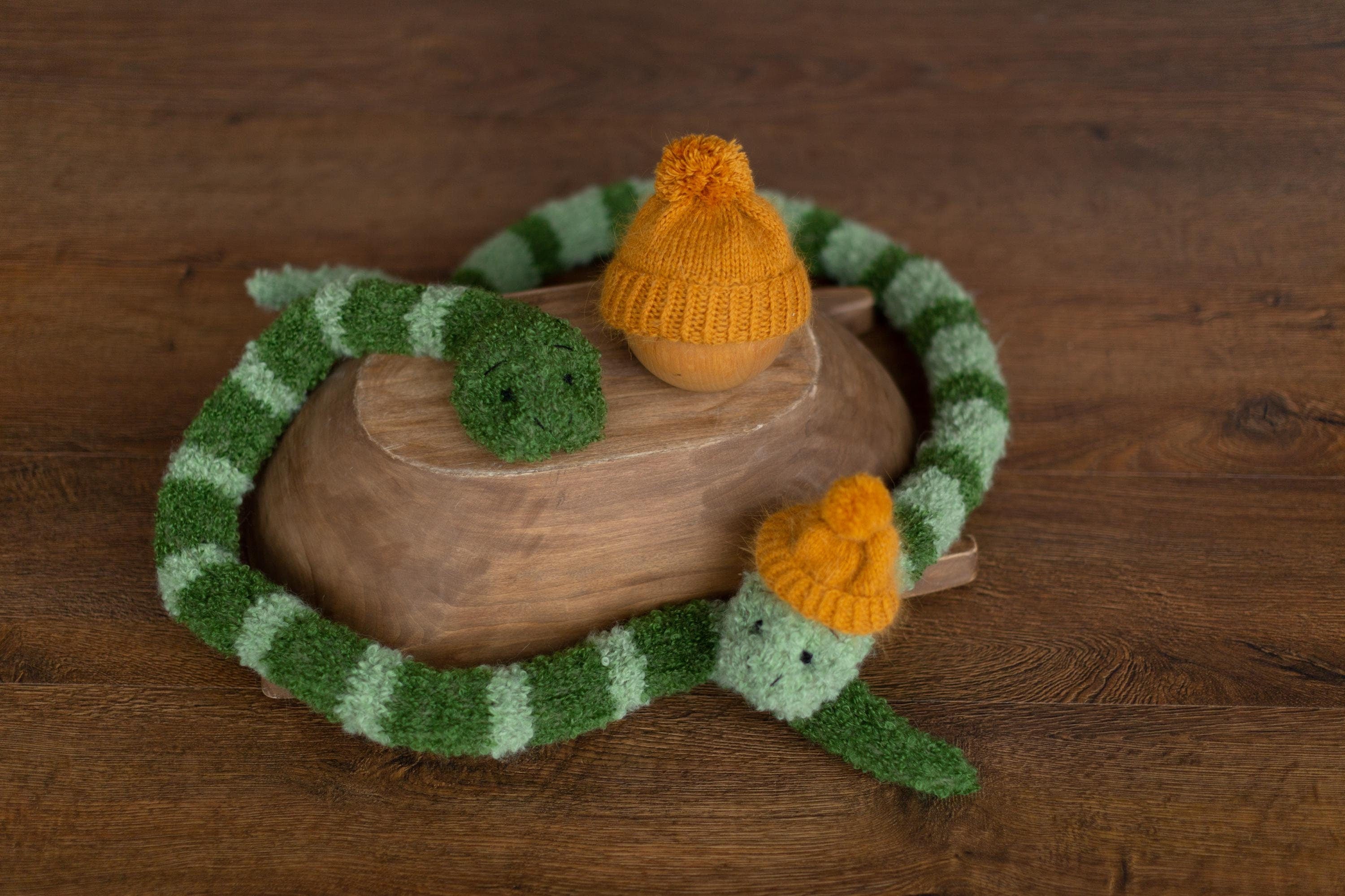 Boucle Snake Toy, Newborn Knitted Snake Toy, Baby Posing Pillow Snake, Newborn Photography Prop, Boucle Stuffed Toy Snake,Newborn Snake Prop