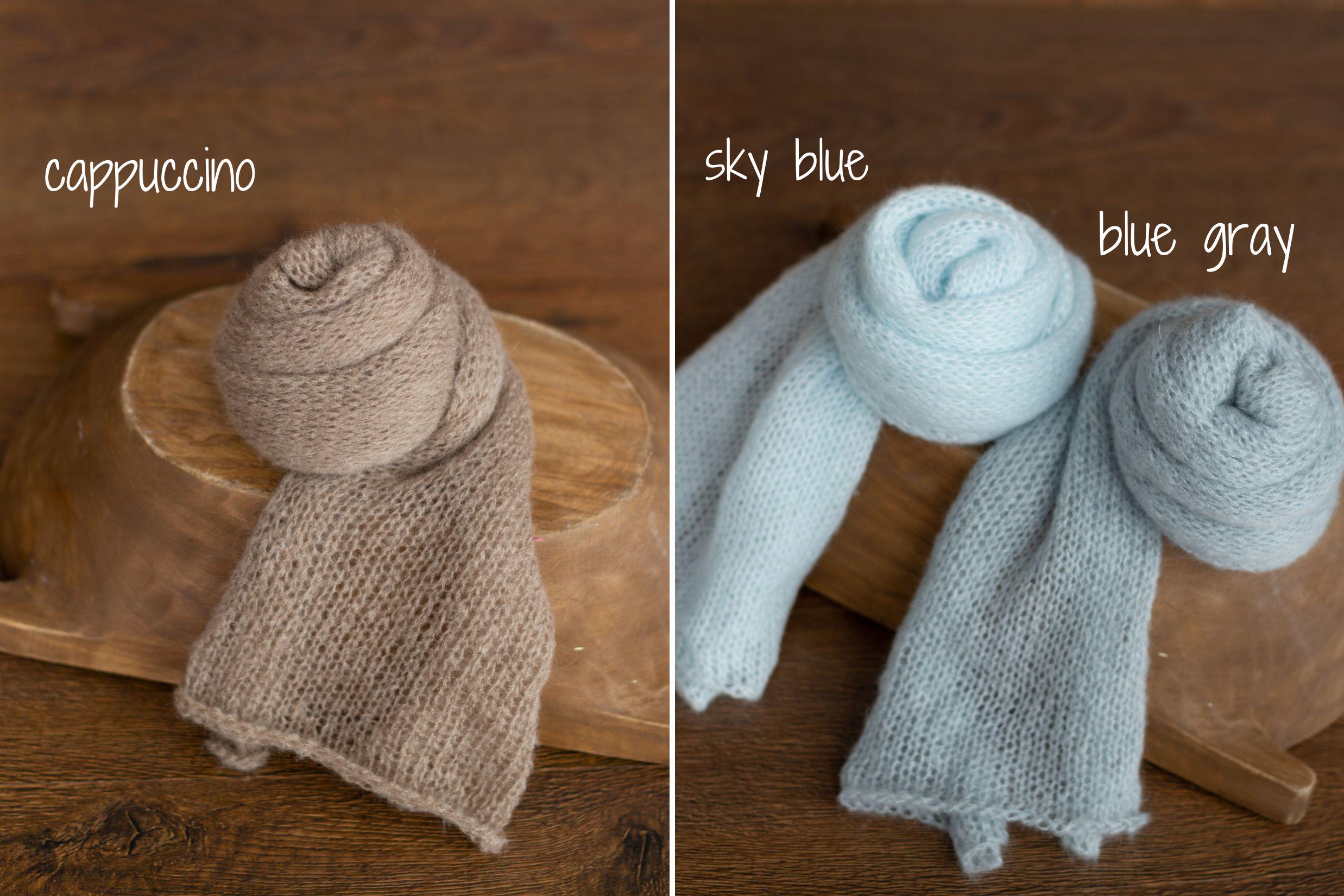 Soft knitted baby blanket and pom-pom hat – newborn photo session accessory