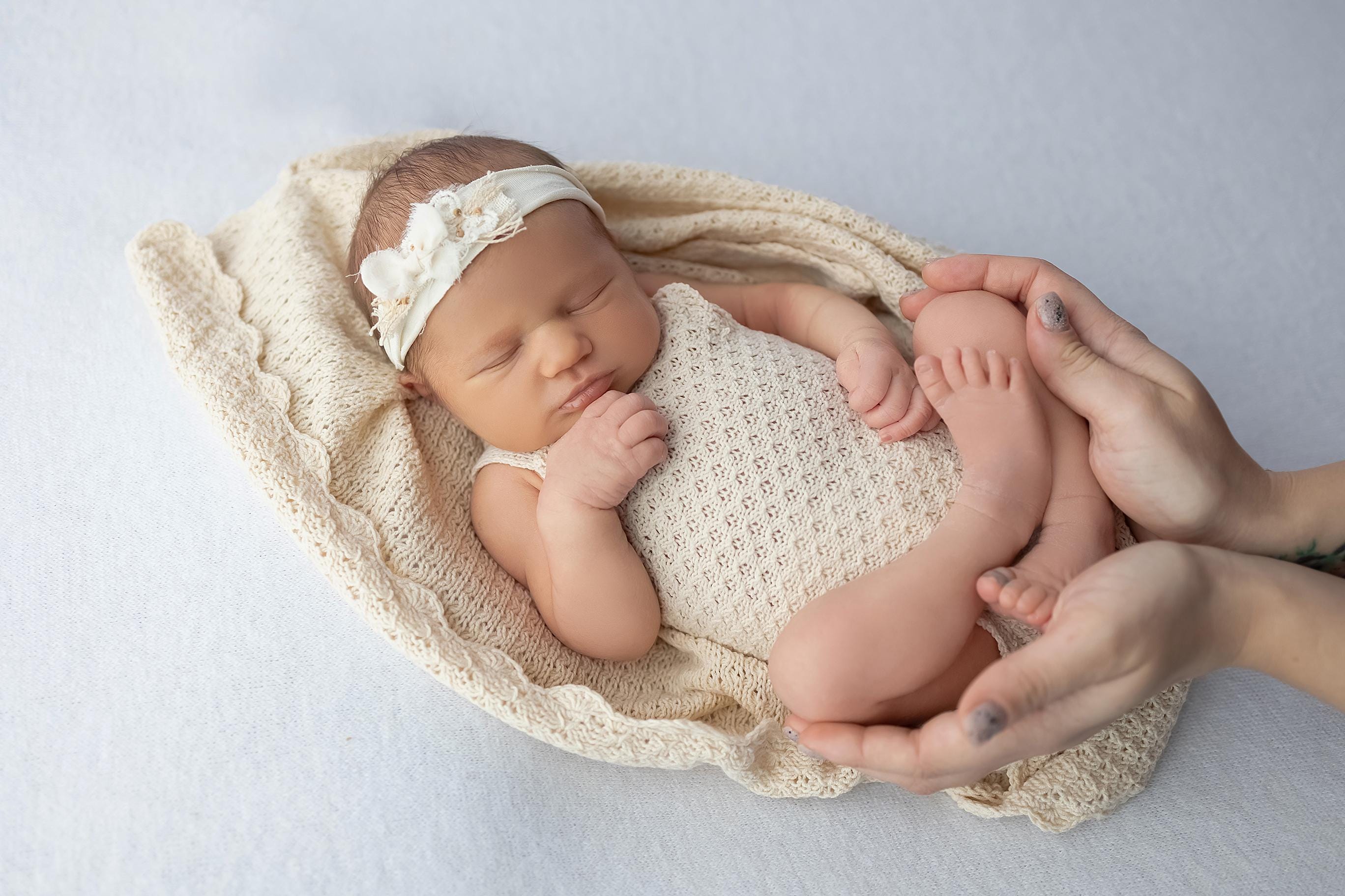 Natural Newborn Crochet Romper and Bonnet Set, Newborn Knitted Outfit, Newborn Knitted Blanket, Newborn Photography props, Baby Girl Romper