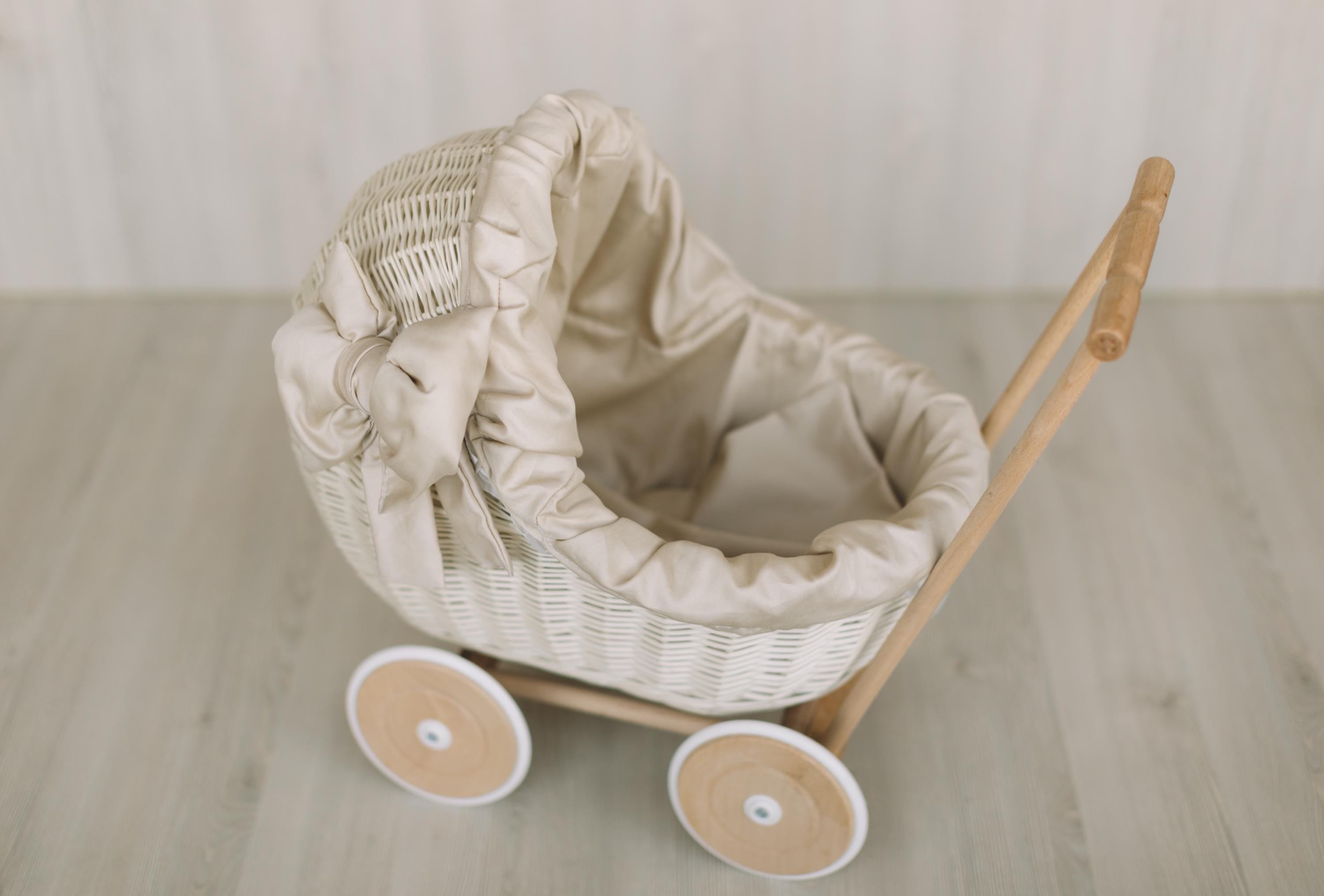 Wicker Doll Stroller for Newborn Photography Prop, Birthday Gift for Kids for Nursery Decor or Baby Shower Decor, Baby Buggy for Toy Storage