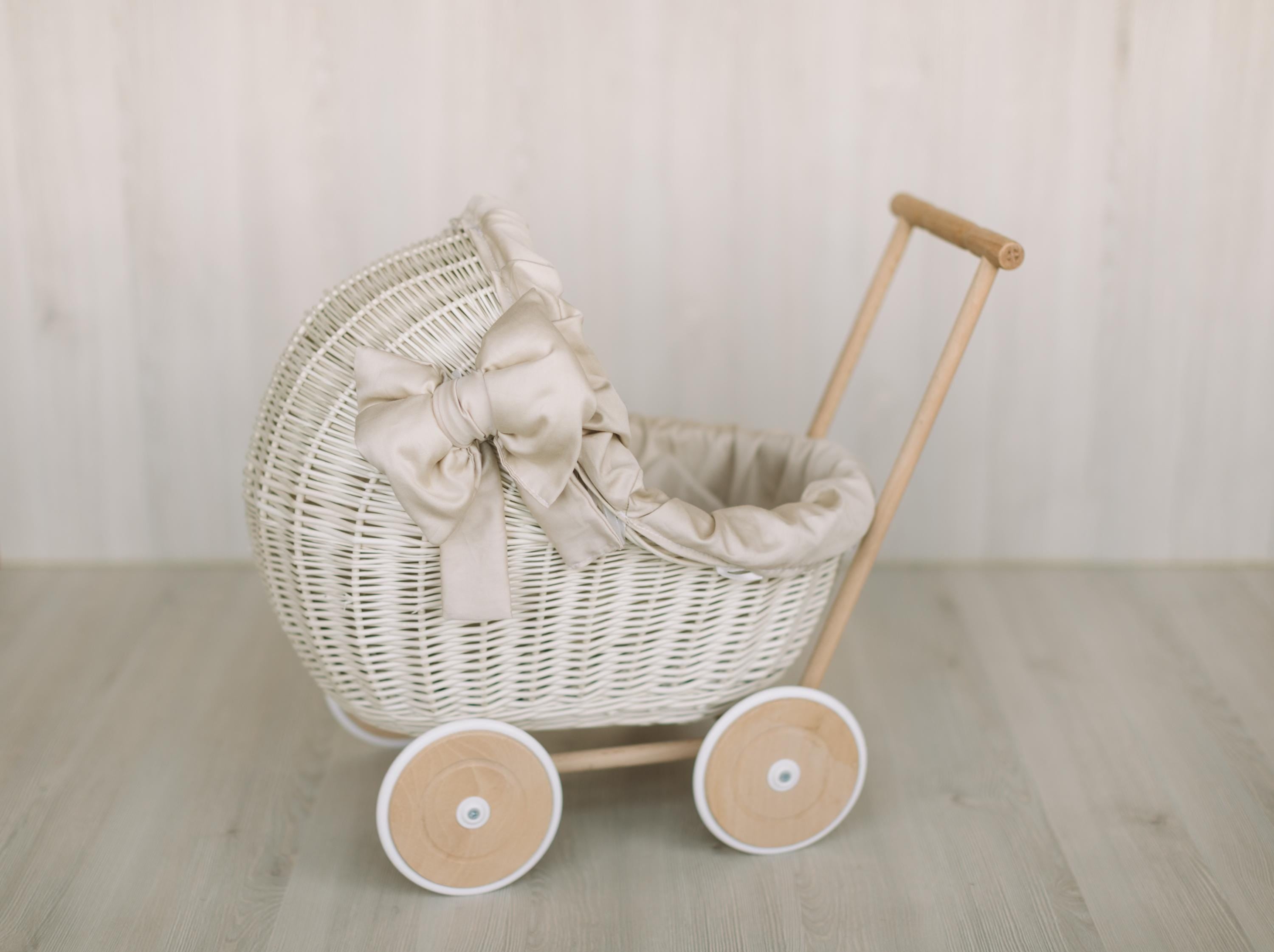Wicker Doll Stroller for Newborn Photography Prop, Birthday Gift for Kids for Nursery Decor or Baby Shower Decor, Baby Buggy for Toy Storage