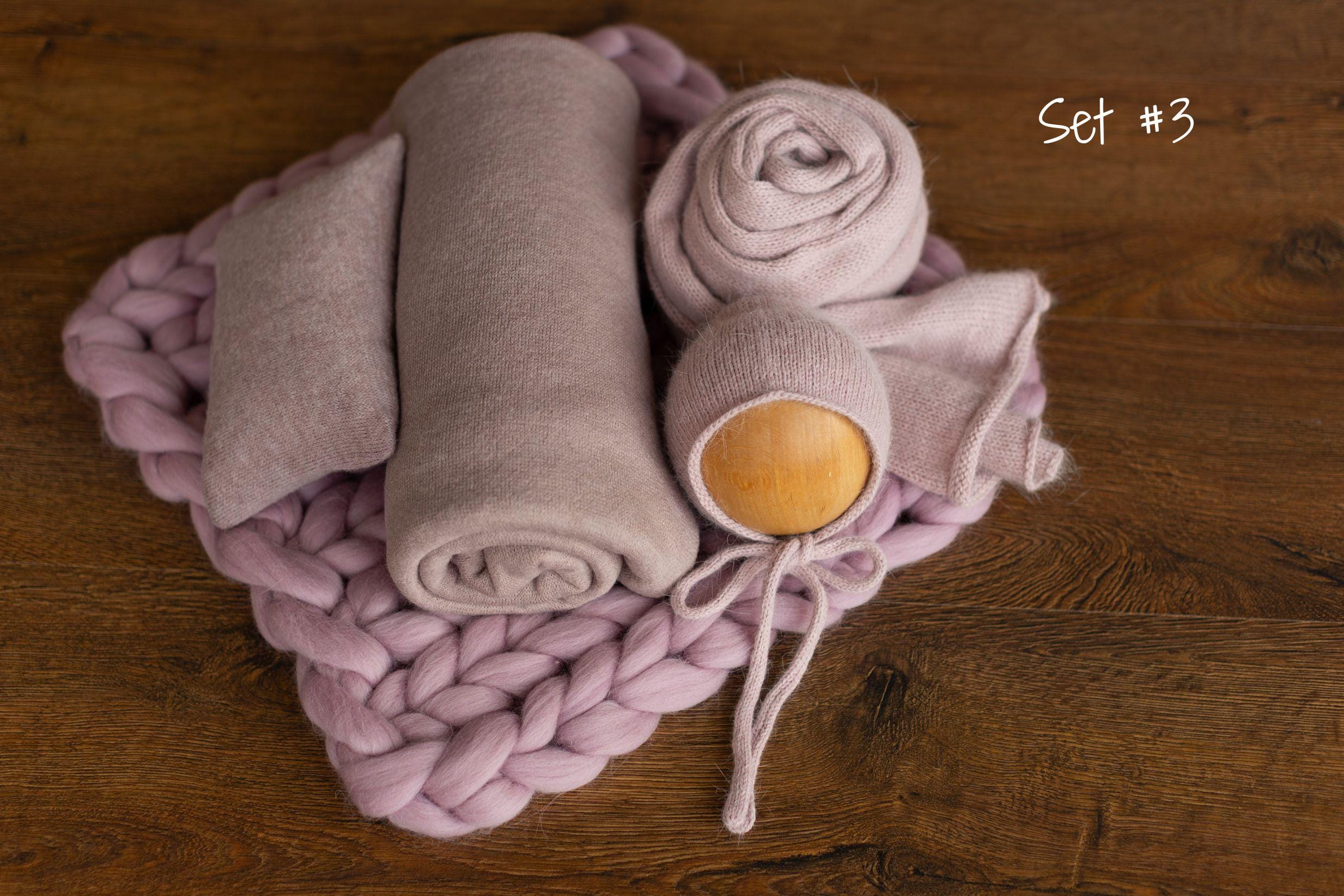 Dusty Pink Newborn Photography Props Set, Newborn Merino Wool Blanket, Newborn Knitted Wrap and Bonnet Set, Newborn Posing Pillow Props