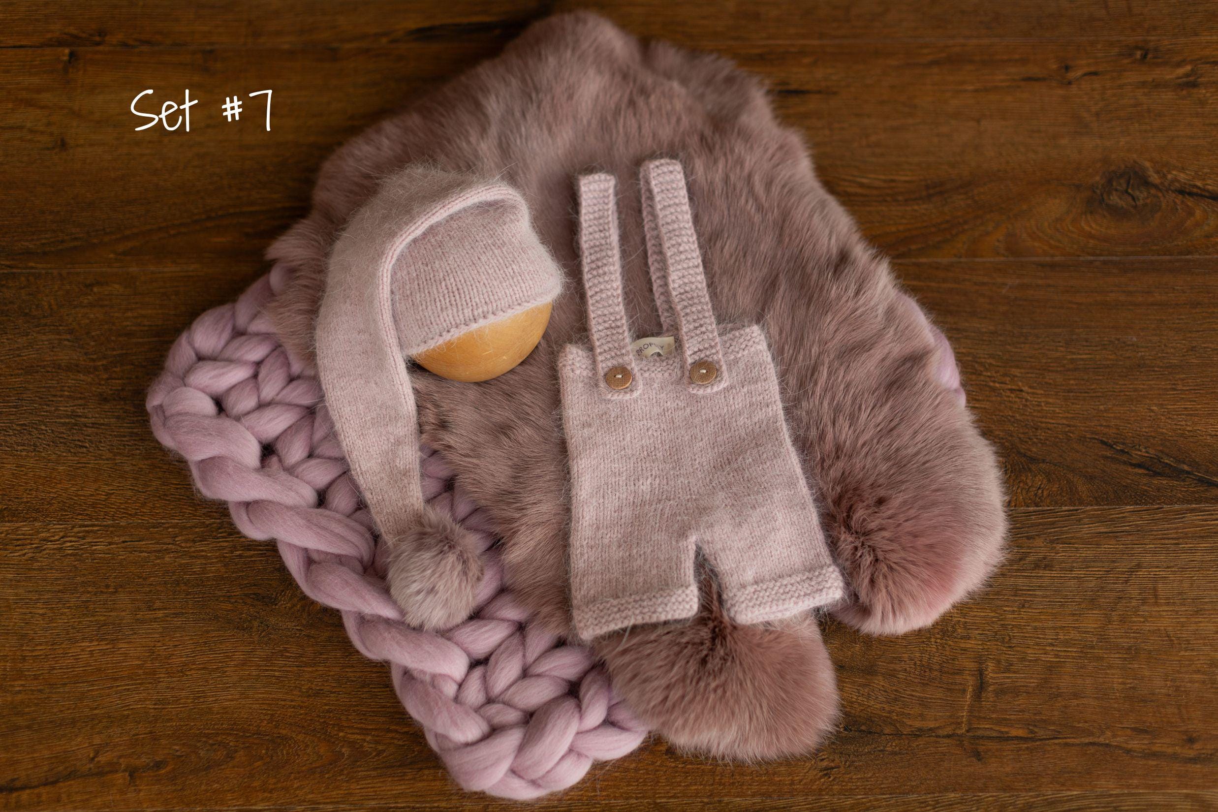 Dusty Pink Newborn Photography Props Set, Newborn Merino Wool Blanket, Newborn Knitted Wrap and Bonnet Set, Newborn Posing Pillow Props